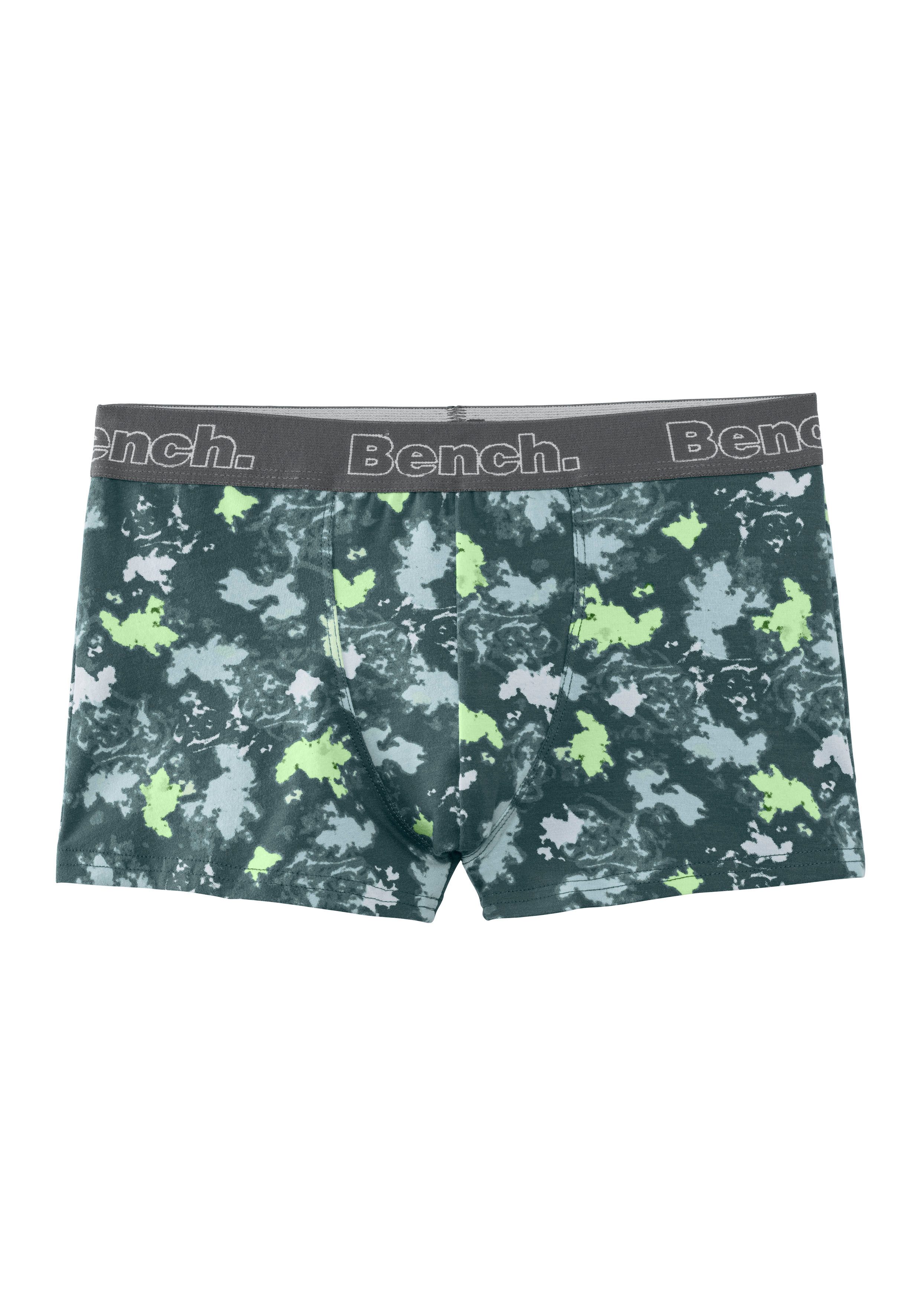 Bench. Boxershort voor jongens uni en gedessineerd in een verpakking (set, 3 stuks)