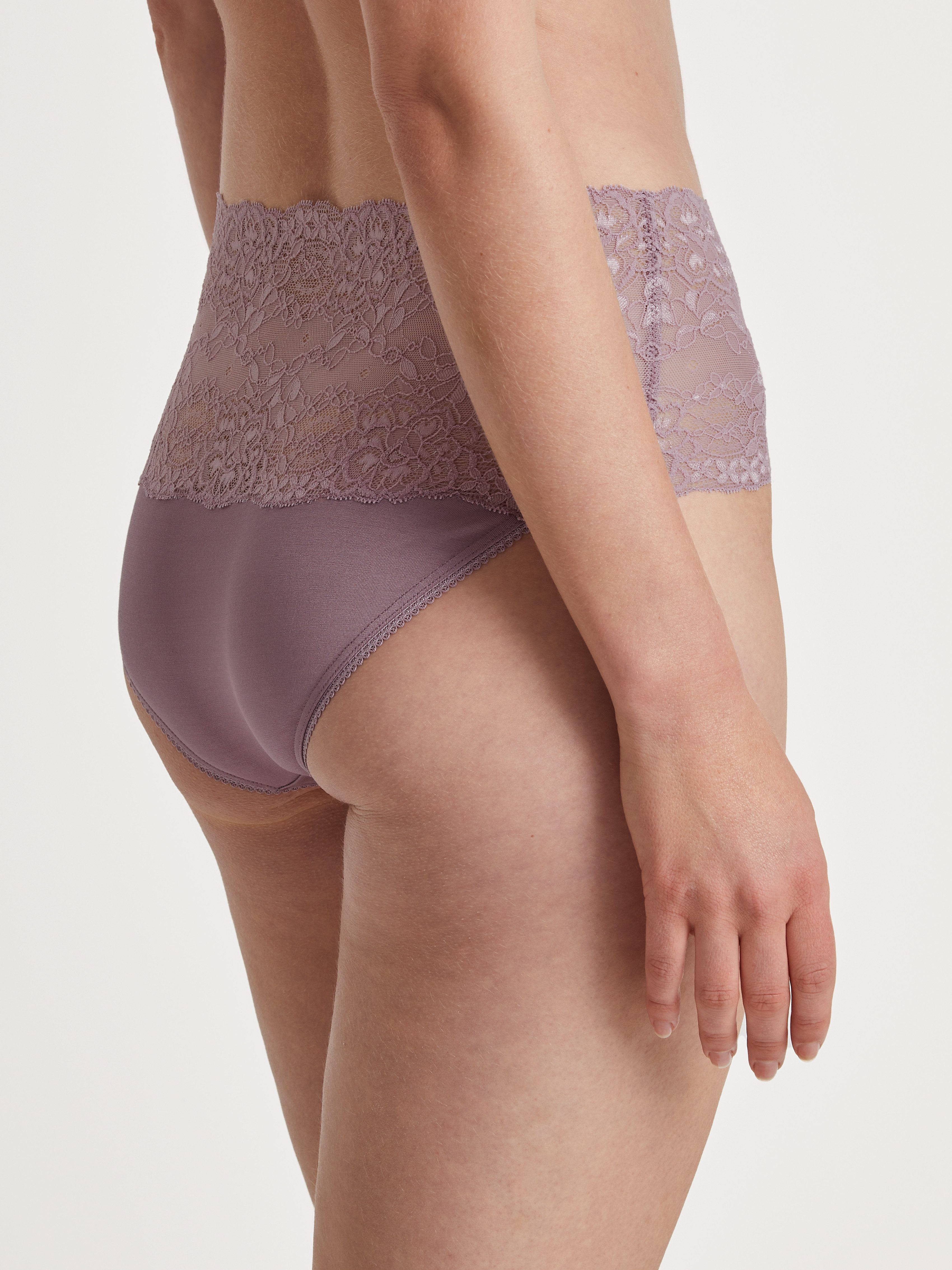 CALIDA Slip Sensual Secrets met brede, transparante kantband