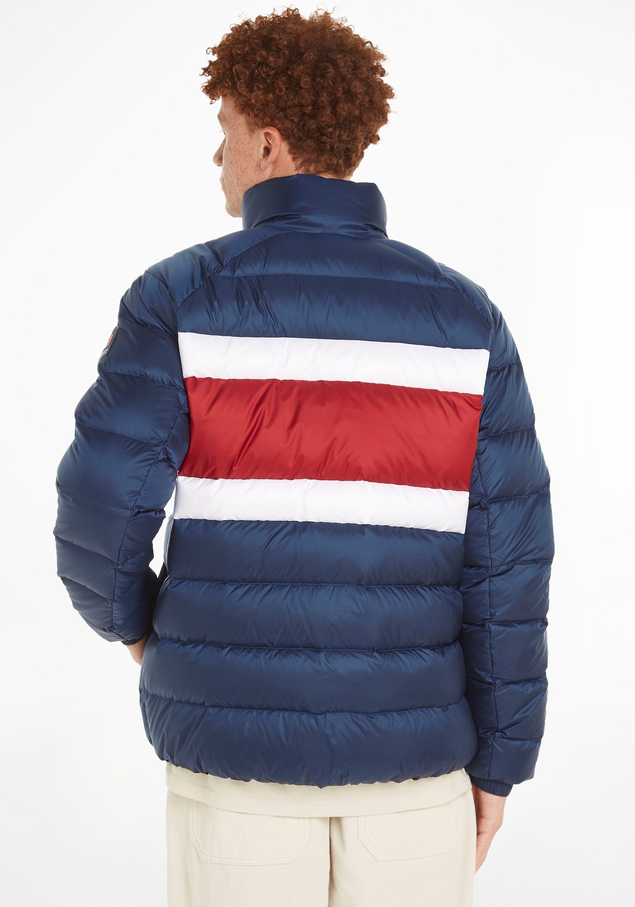 Tommy Jeans Plus Gewatteerde jas TJM BLOCK STRIPE LT DOWN JKT EXT