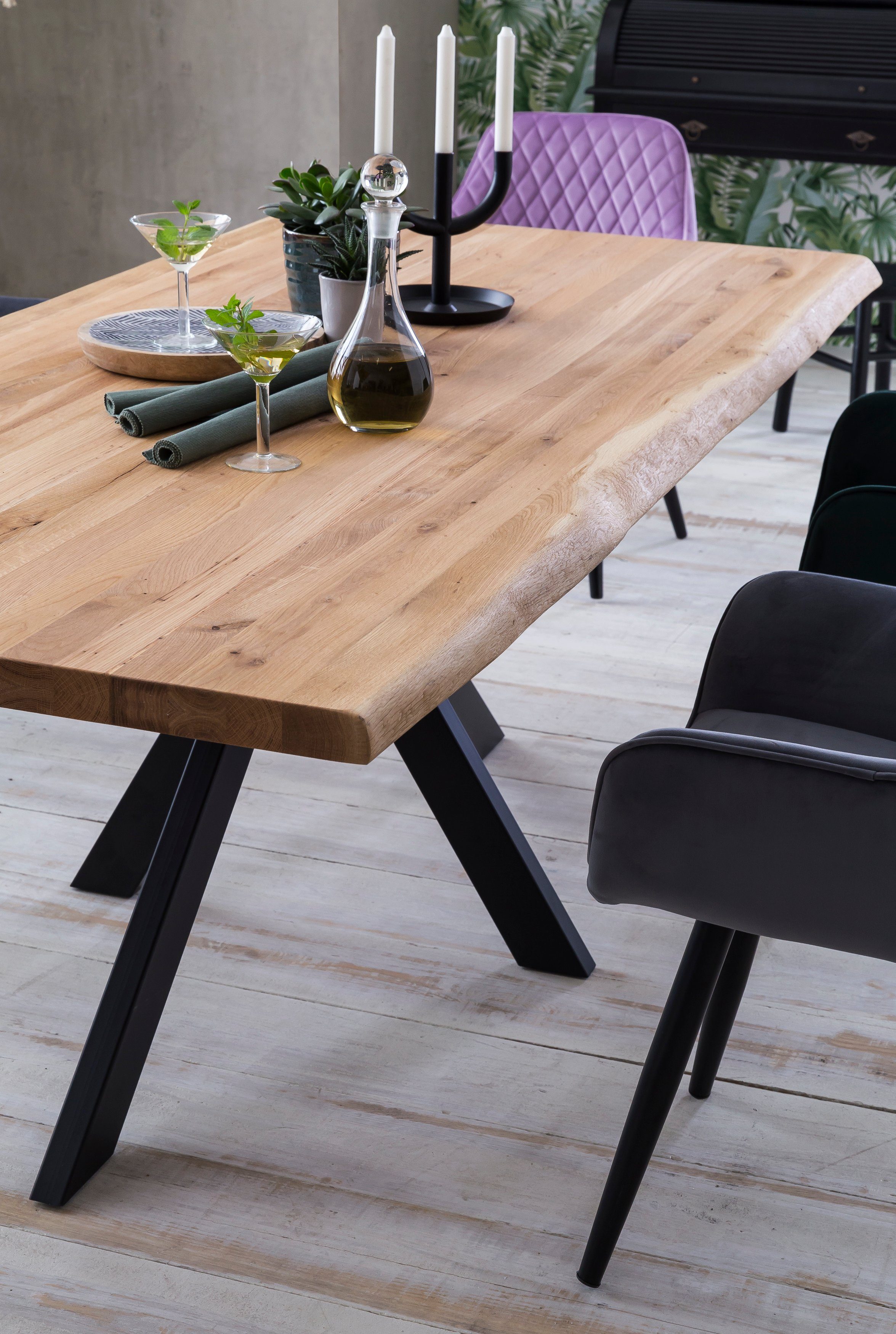 Home affaire Eettafel TRISTAN Massief wild eiken met echte boomrand