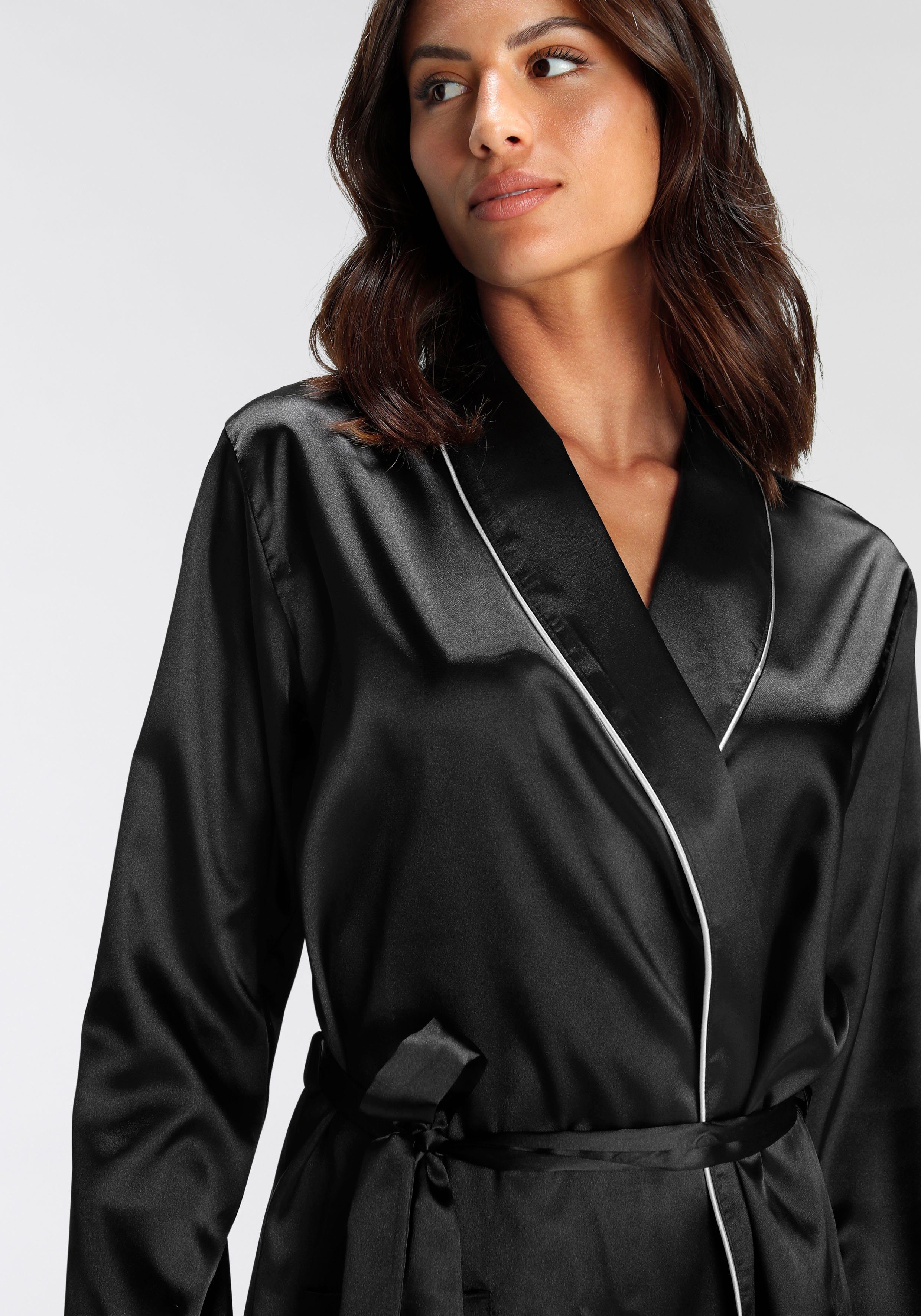 Bruno Banani Pyjama met contrasterende paspel-details (2-delig, 1 stuk)