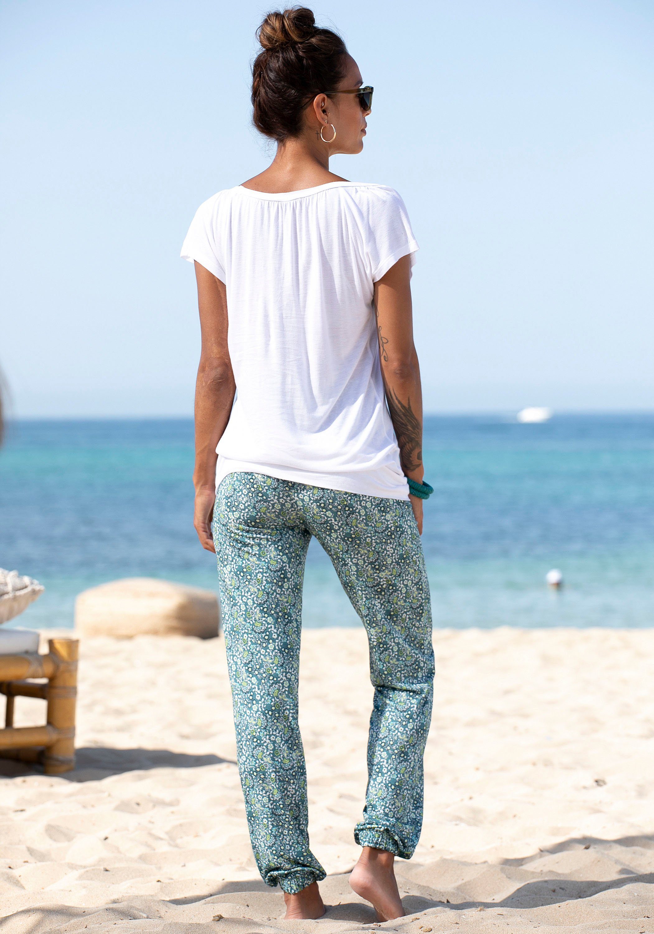 Vivance Jerseybroek met bloemenprint en zakken, elastische tailleband, strandbroek