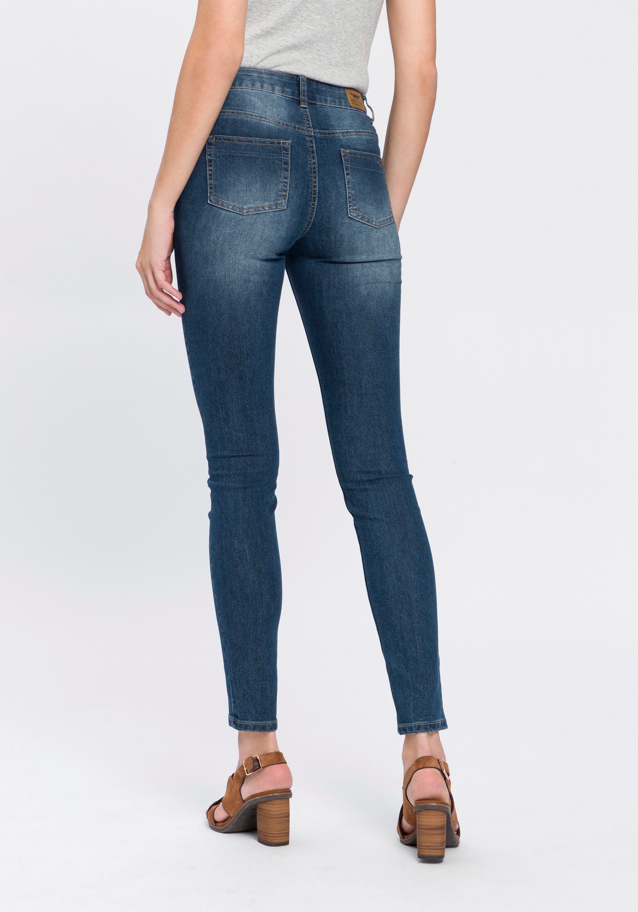 Arizona Slim fit jeans Shaping strakke pasvorm, skinny jeans, used-look-wassing, hoge taille