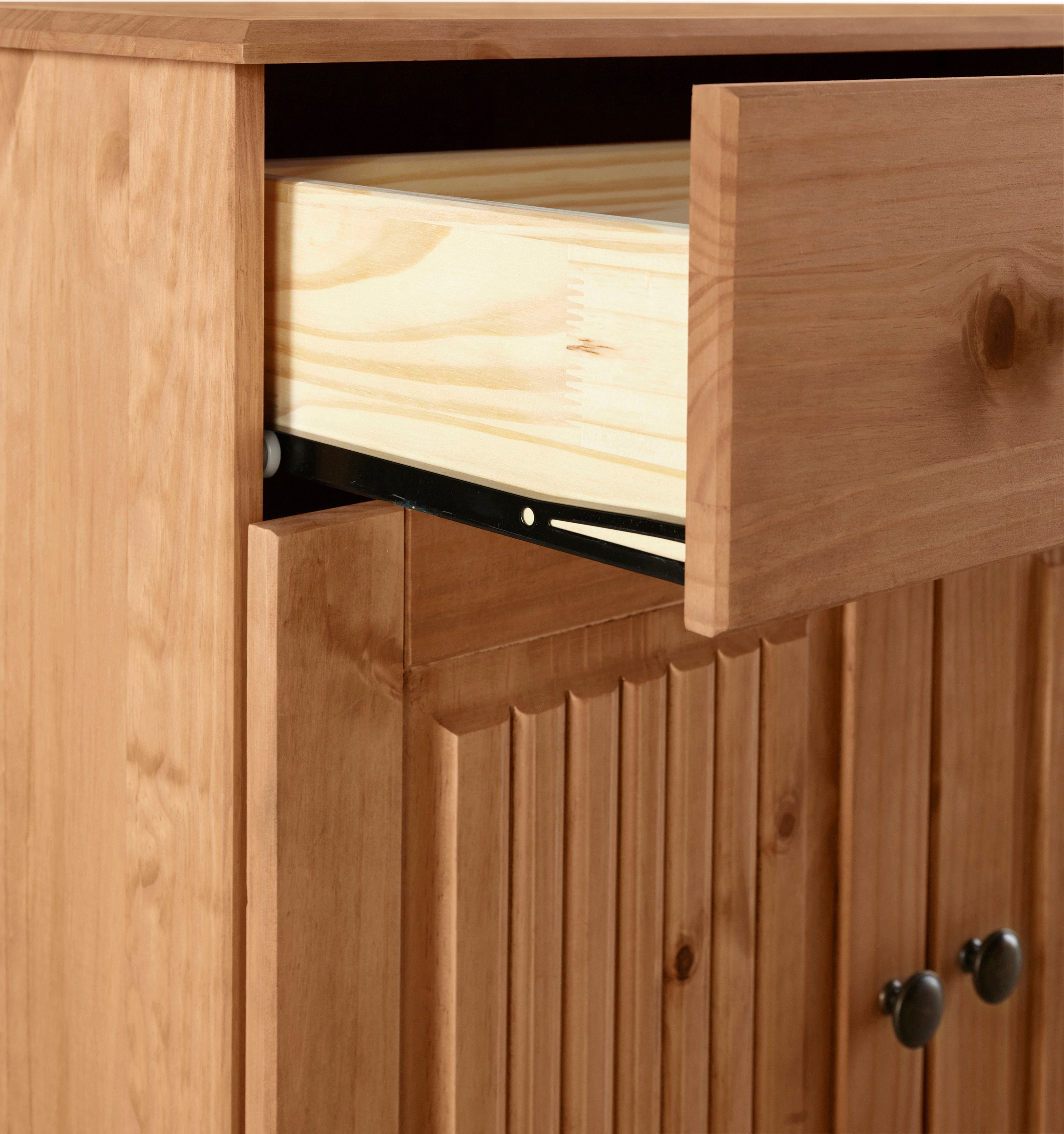 Home affaire Dressoir Liotta Commode met verstelbare inlegplank, massief dennenhout