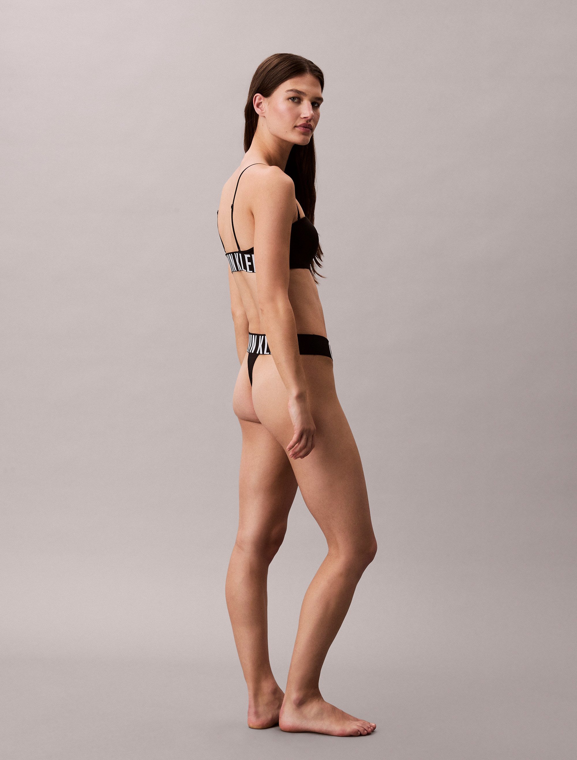 Calvin Klein String HIGH LEG THONG