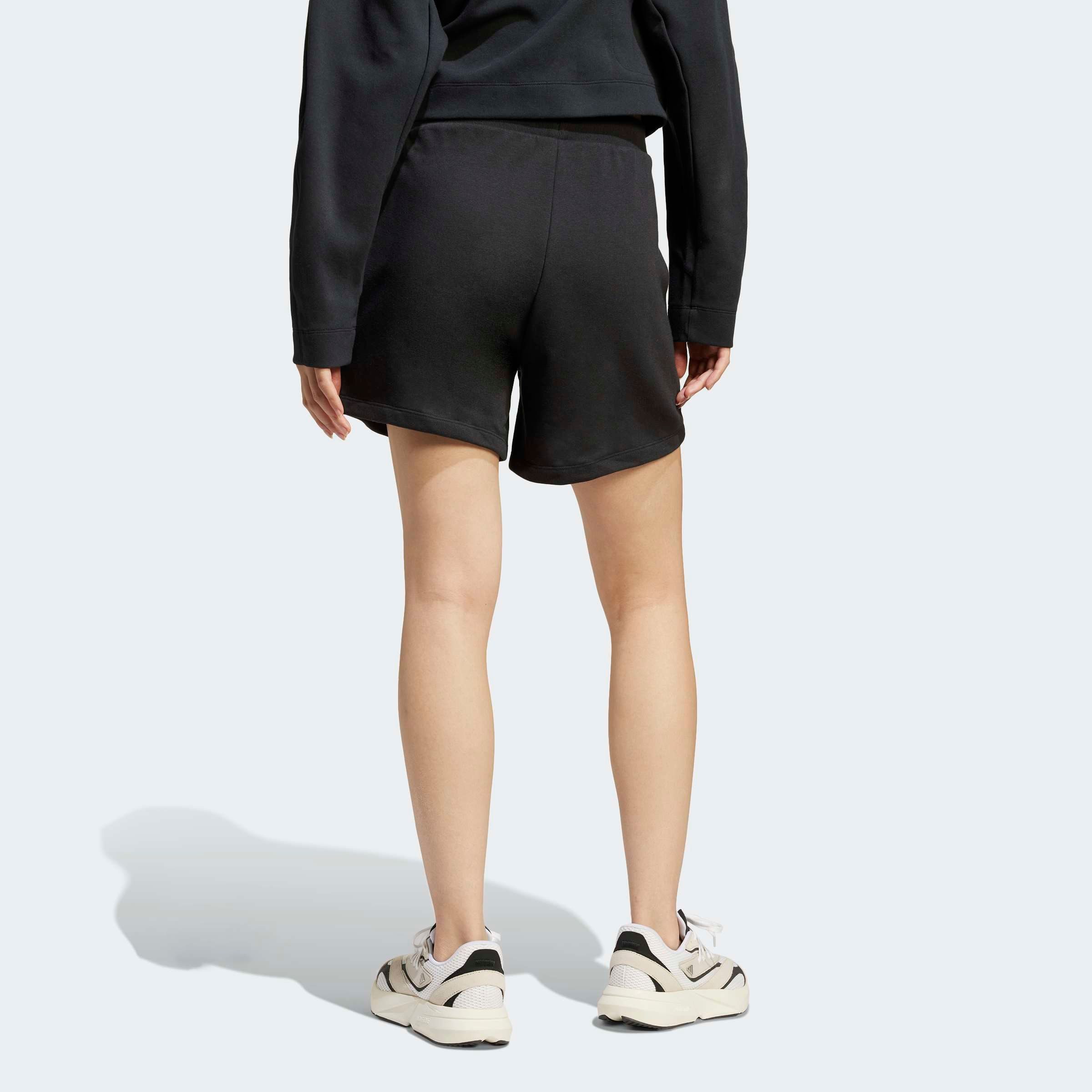 adidas Sportswear Short W CE G SHORT (1-delig)