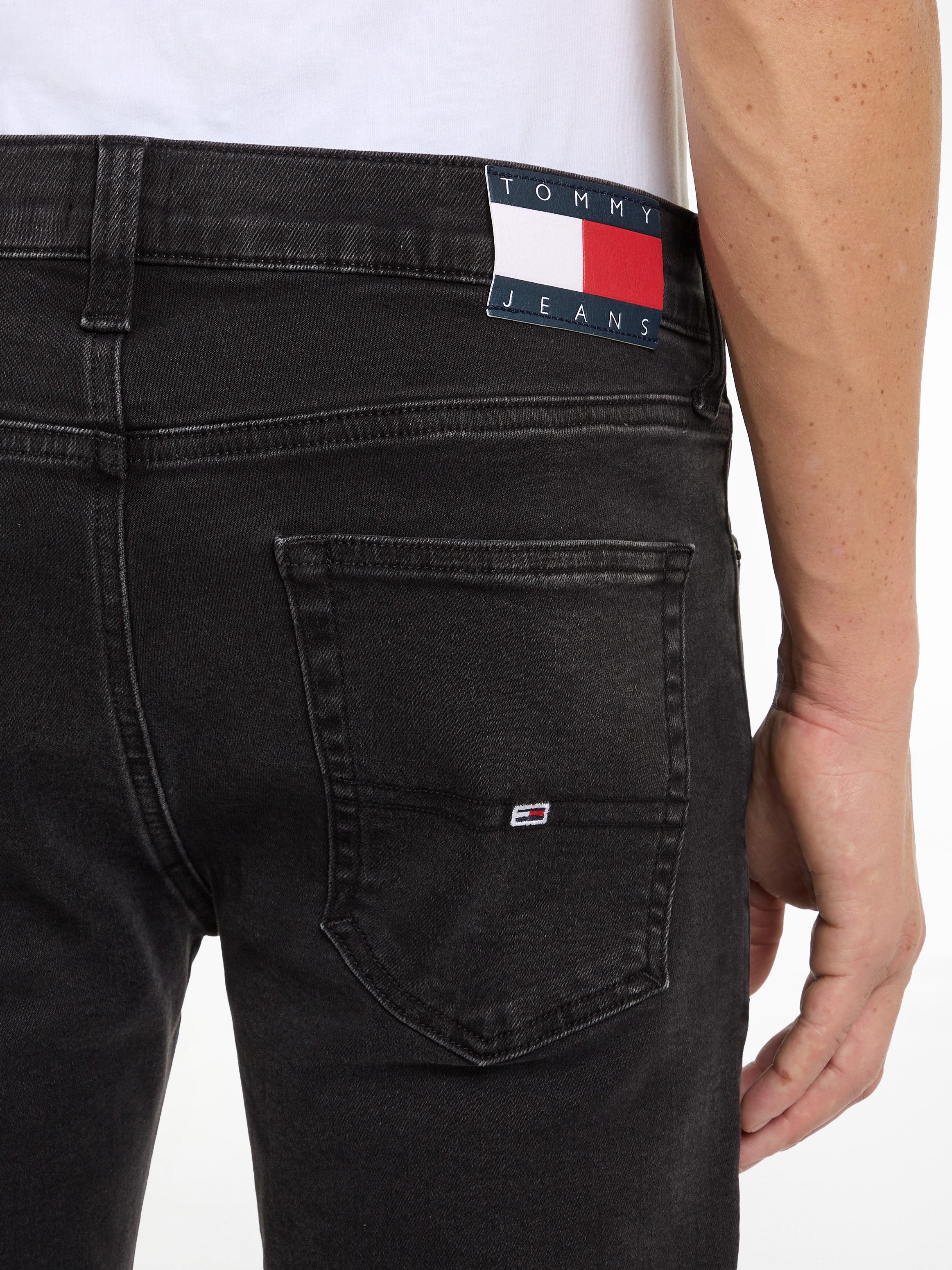 TOMMY JEANS Slim fit jeans AUSTIN SLIM TPRD smal toelopende pijpen