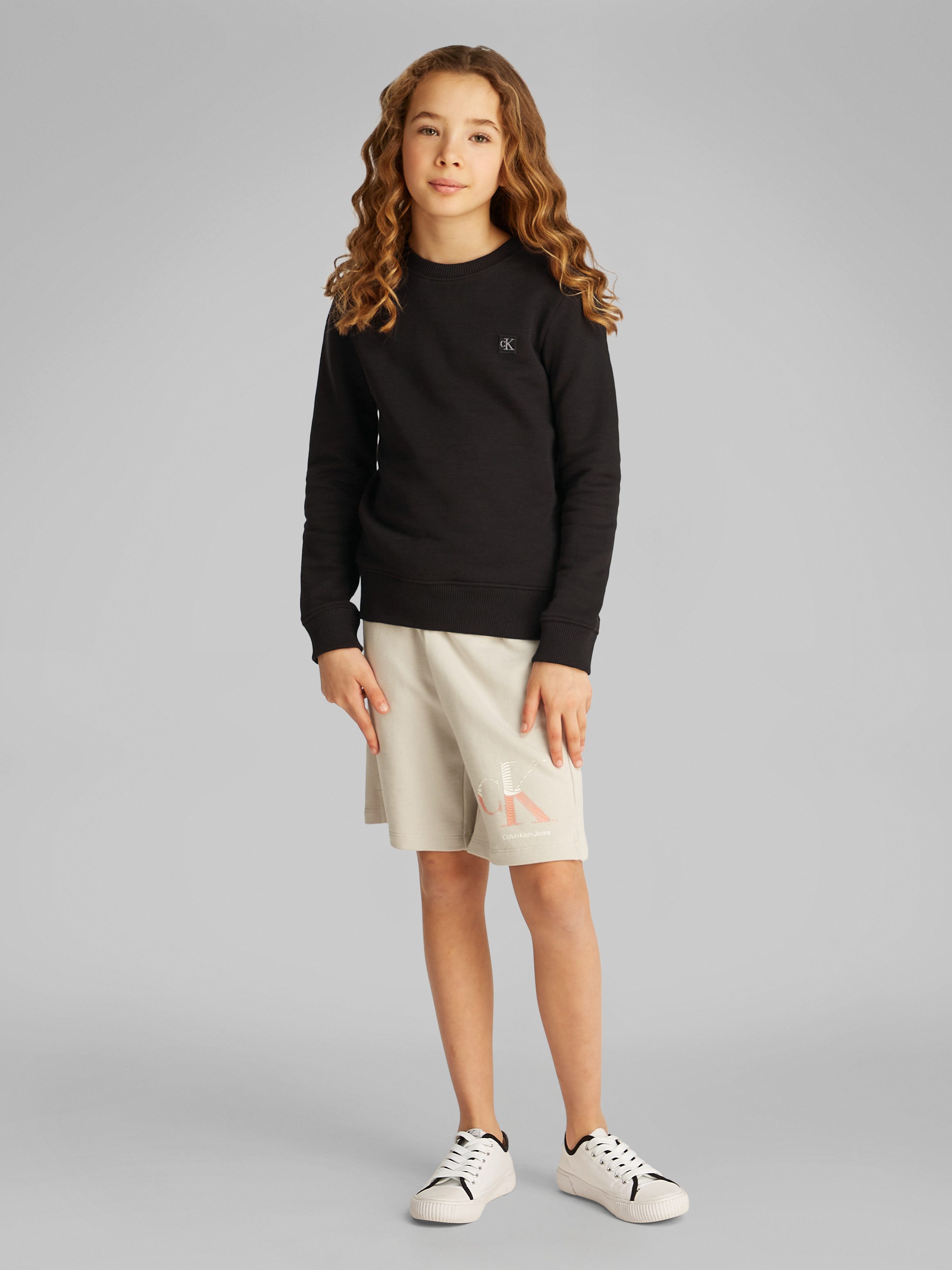 Calvin Klein Sweatshirt MONOGRAM MINI BADGE CREWNECK