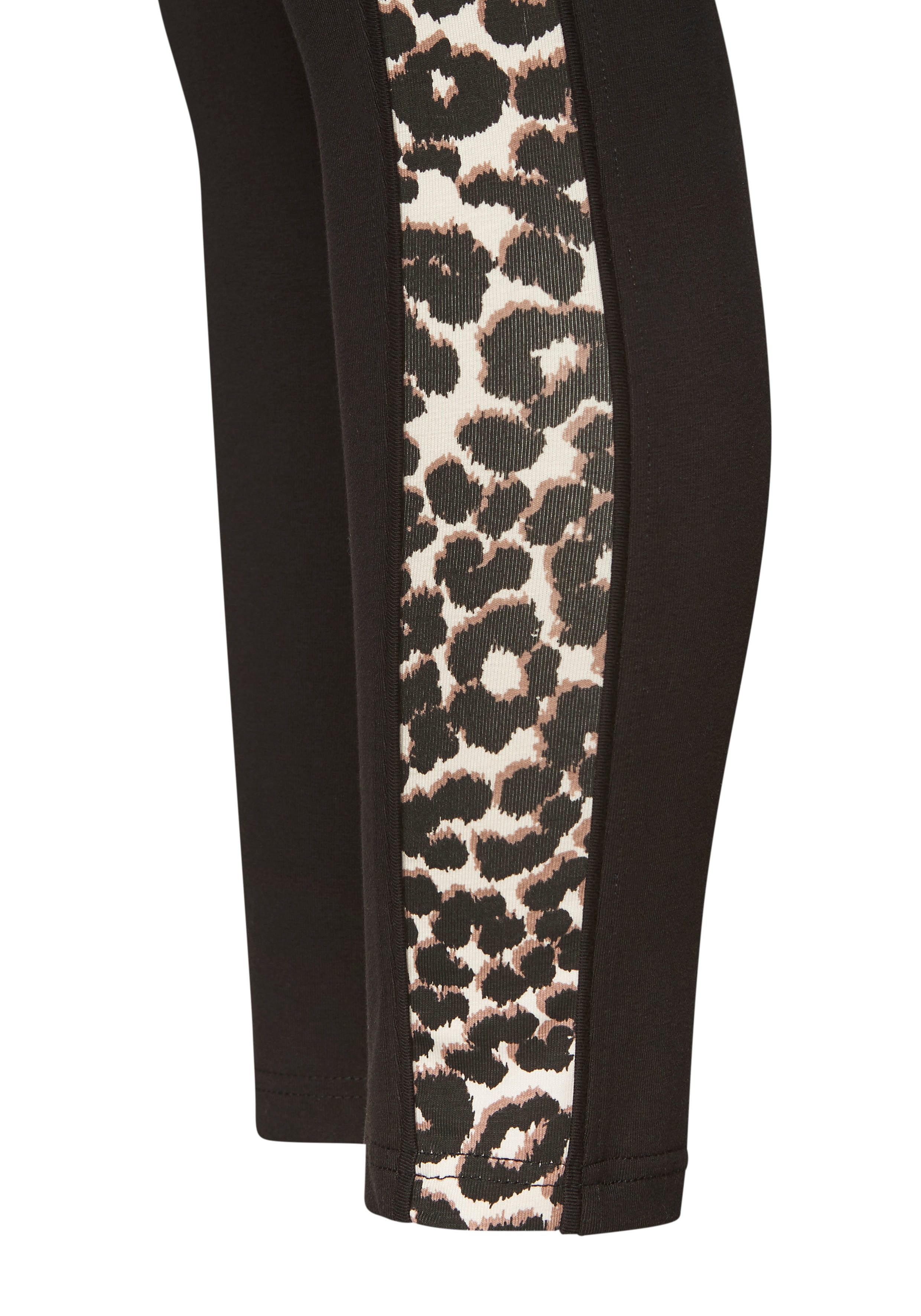 active by Lascana Legging Inzetten met leopardenpatroon aan de benen
