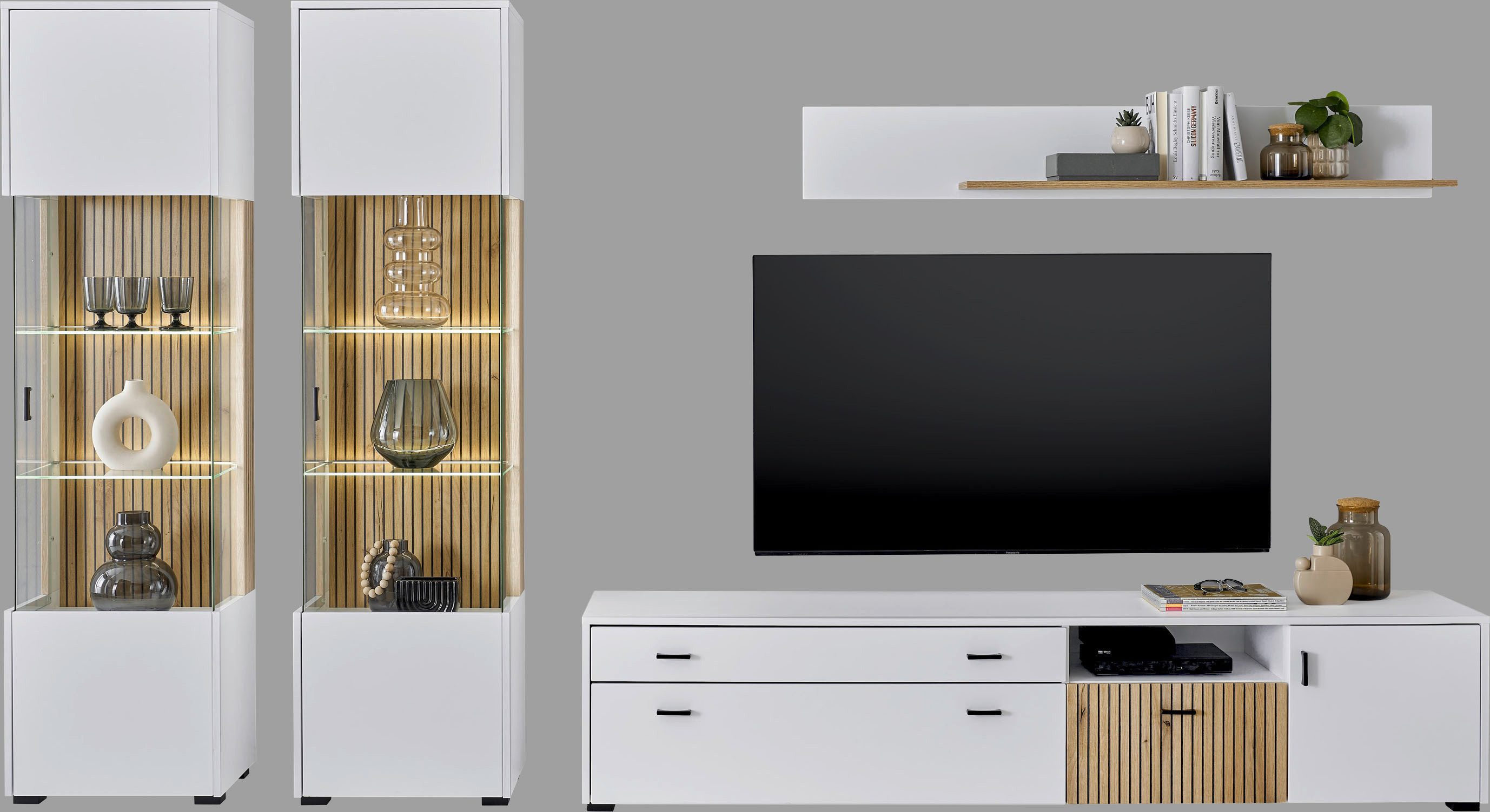 INOSIGN Wandmeubel Hudson met moderne groevenlook, handgrepen van metaal (zwart), breedte 316 cm (set, 4-delig)