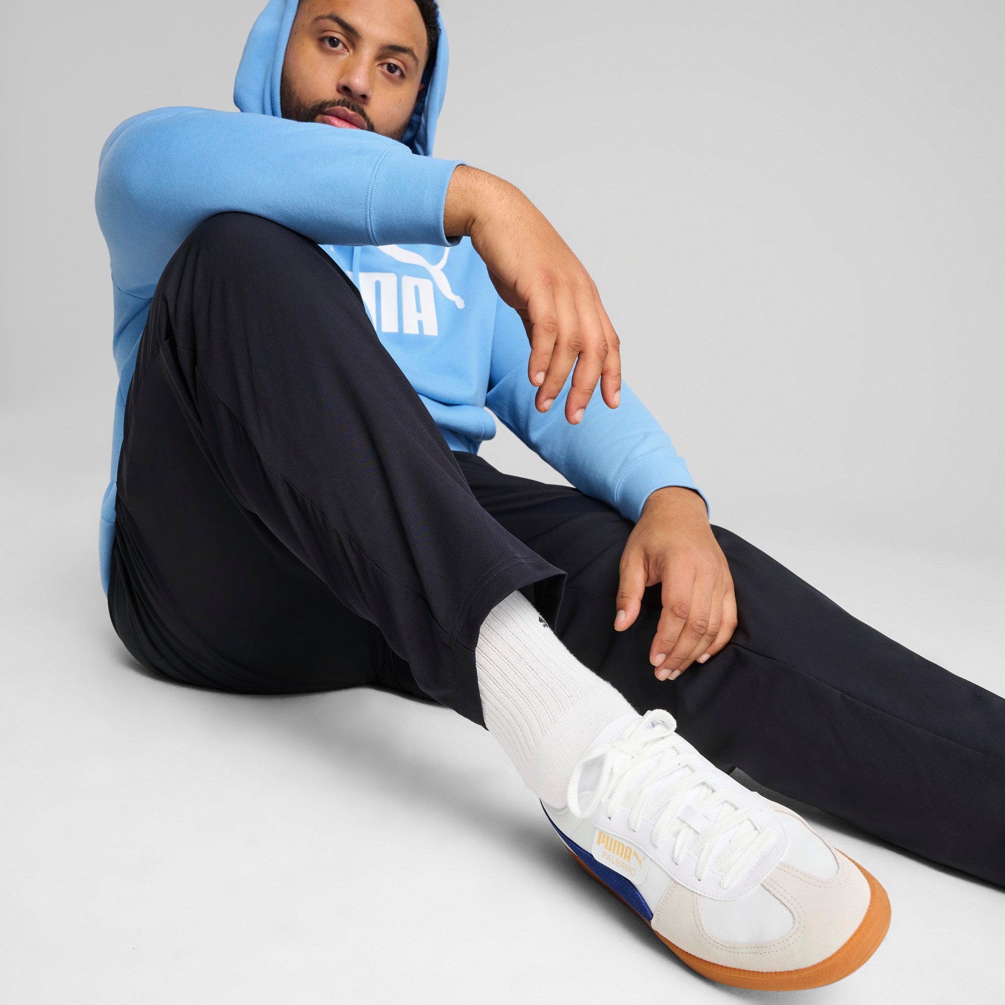 PUMA Trainingsbroek ESS WOVEN PANTS OP Webmateriaal, dryCELL: prestatie-technologie