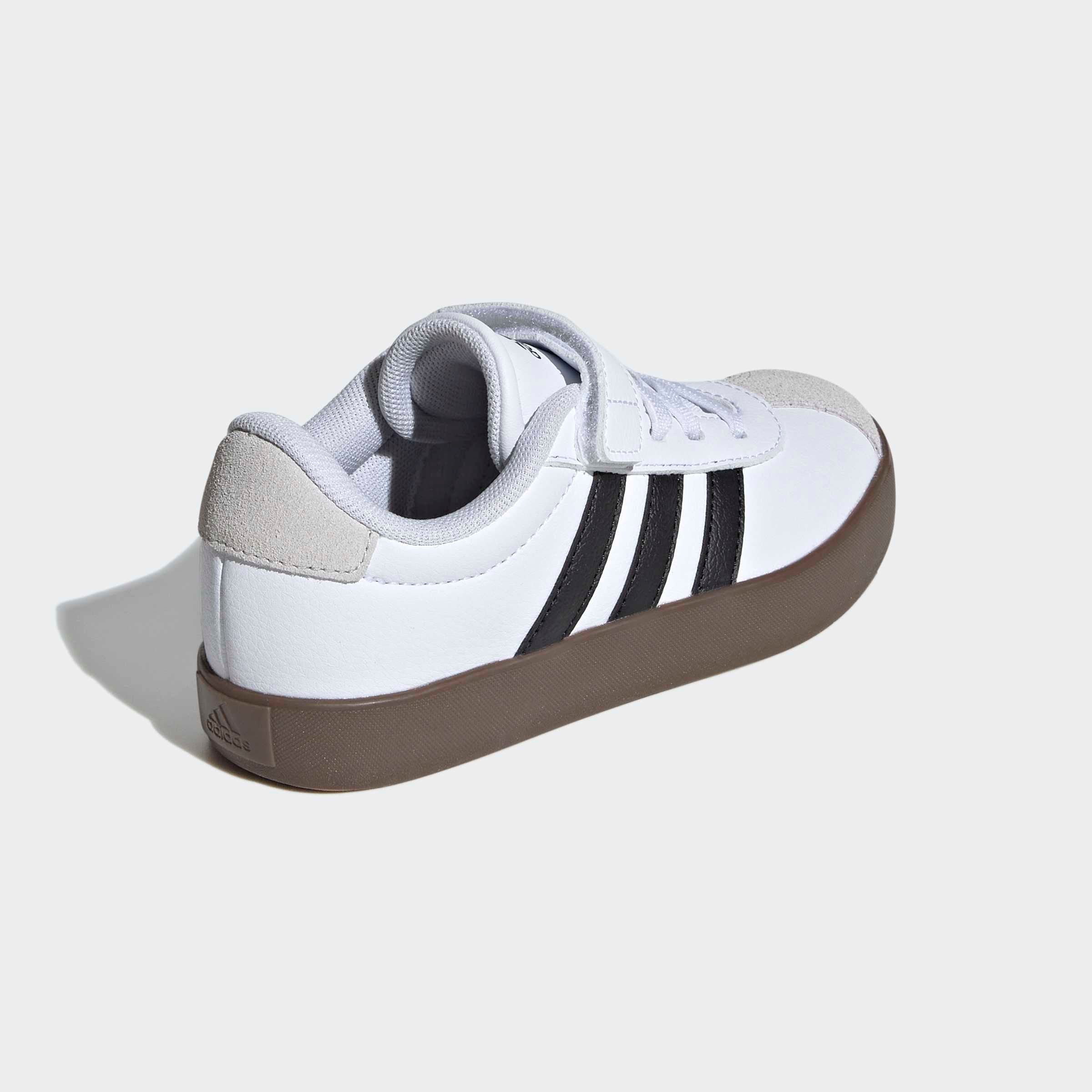 adidas Sportswear Sneakers geïnspireerd door het ontwerp van de adidas samba