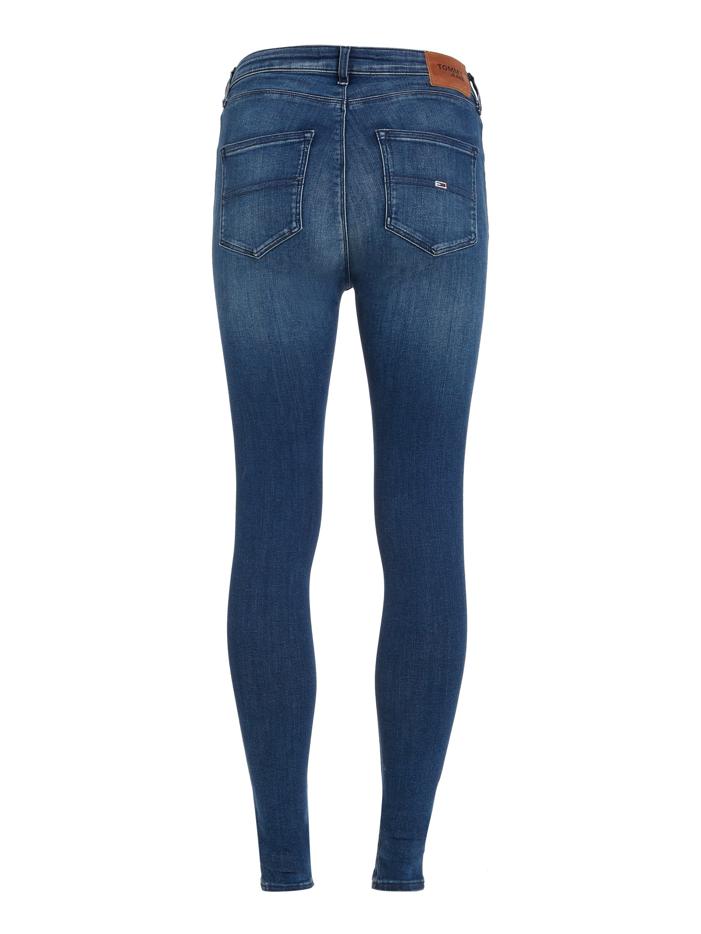 TOMMY JEANS Skinny fit jeans SYLVIA HR SUPER SKNY Hoogwaardige materialen voor een comfortabele en perfecte pasvorm.