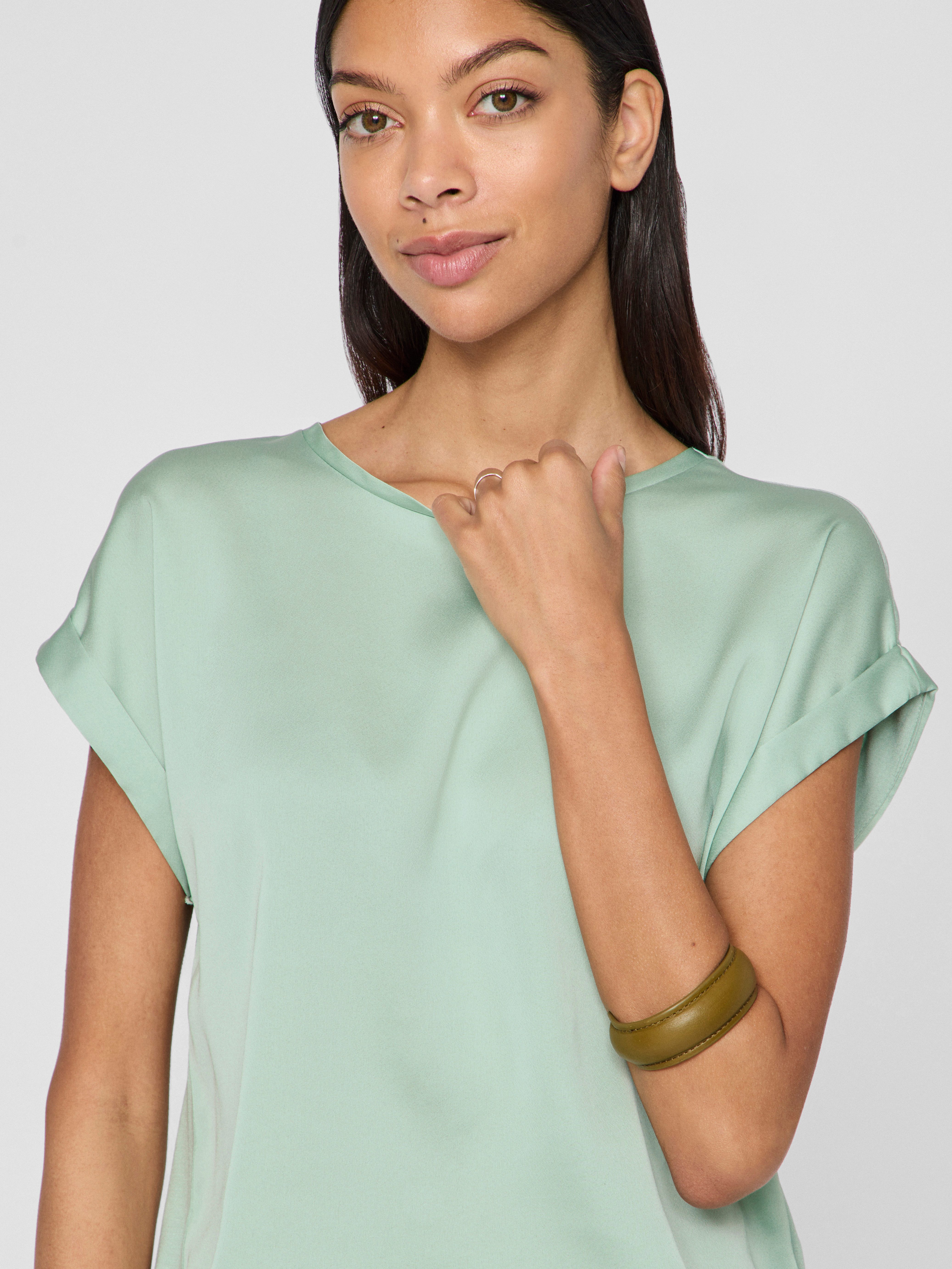 Vila Shirt met korte mouwen VIELLETTE S/S SATIN TOP - NOOS