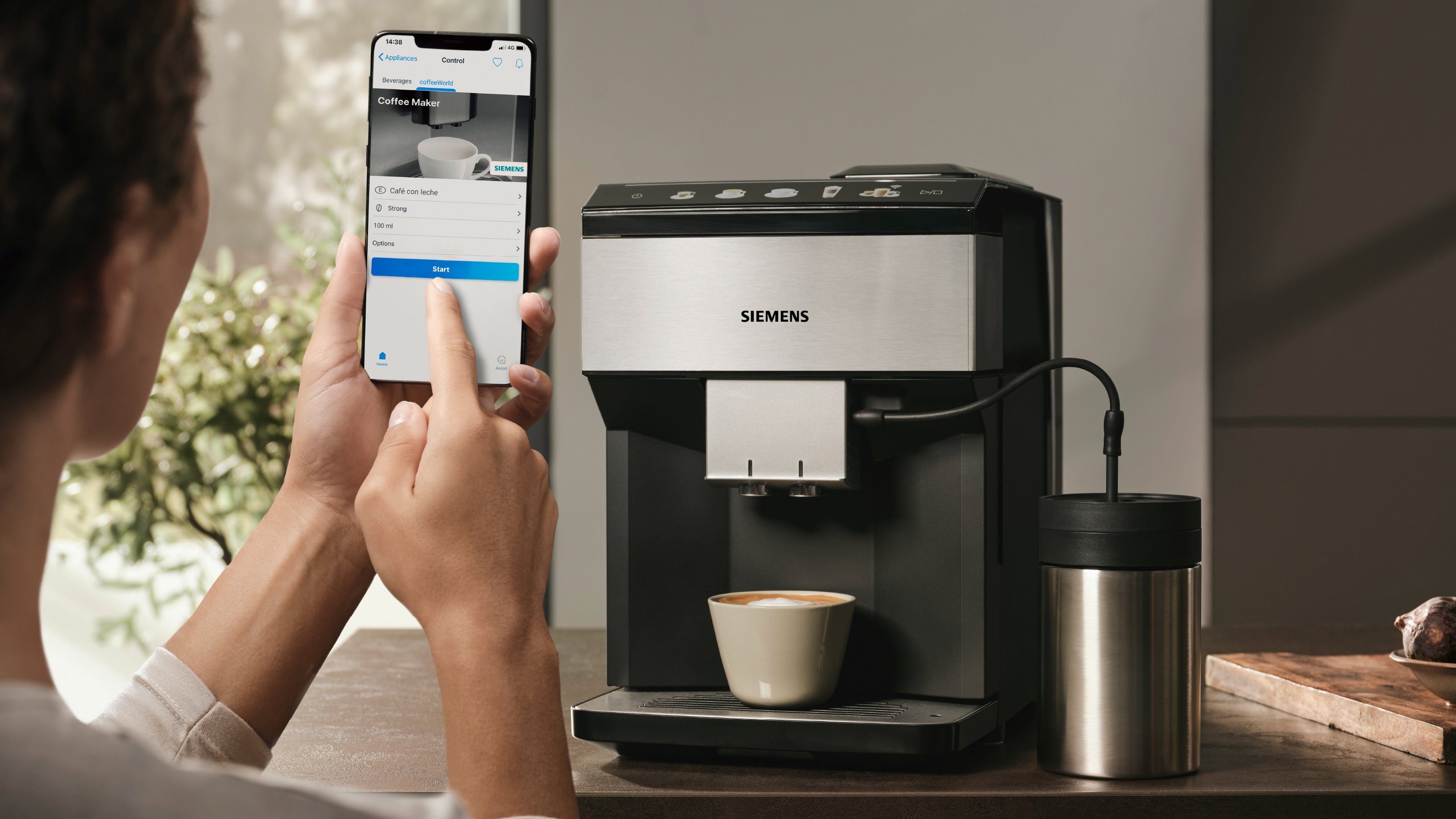 SIEMENS Volautomatisch koffiezetapparaat EQ500 integral TP516DX3, App-bediening, dubbele kopjesfunctie, intuïtief kleurendisplay, automatische stoomreiniging, roestvrij staal