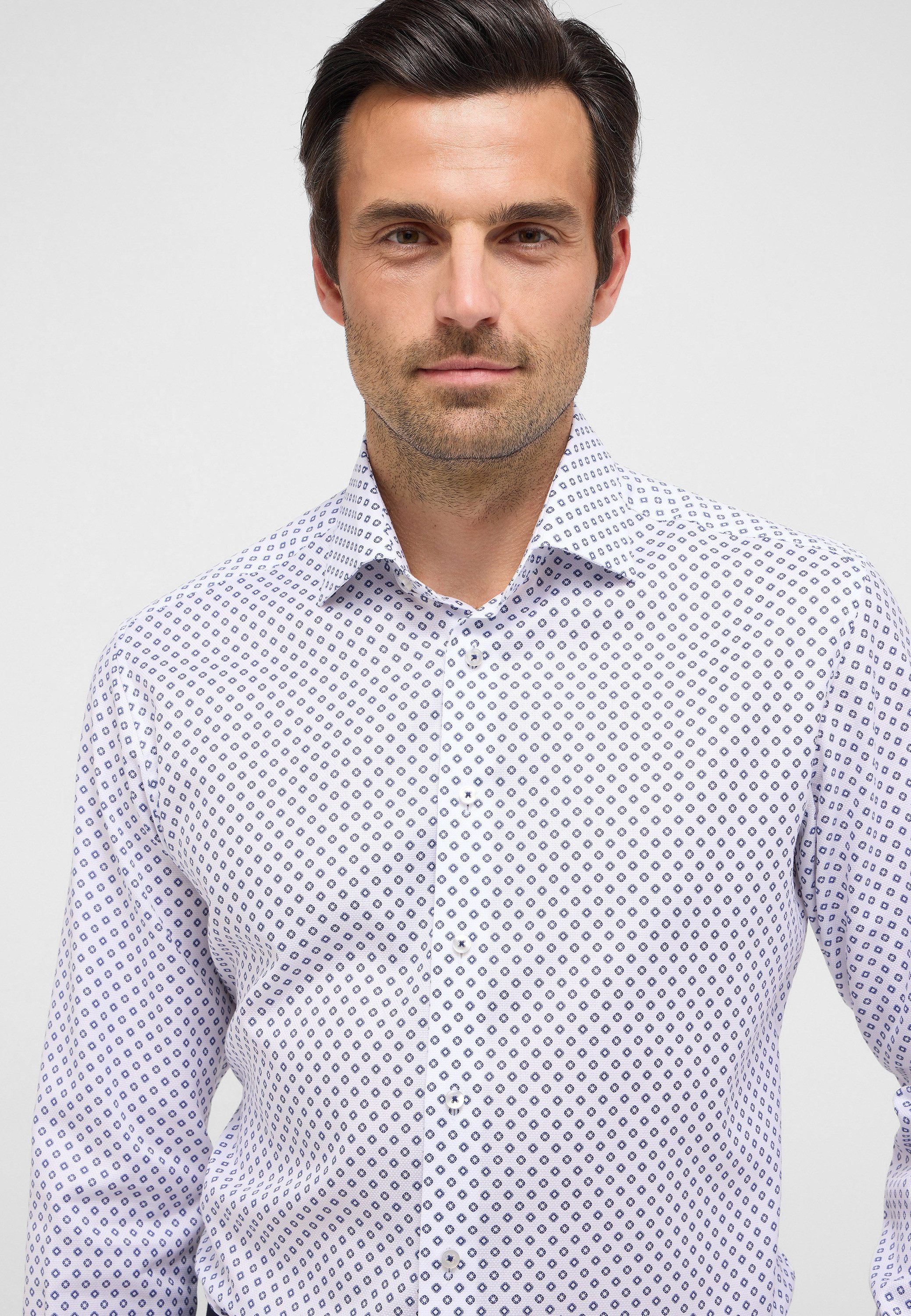 Eterna Overhemd met lange mouwen MODERN FIT NON IRON (strijkvrij)