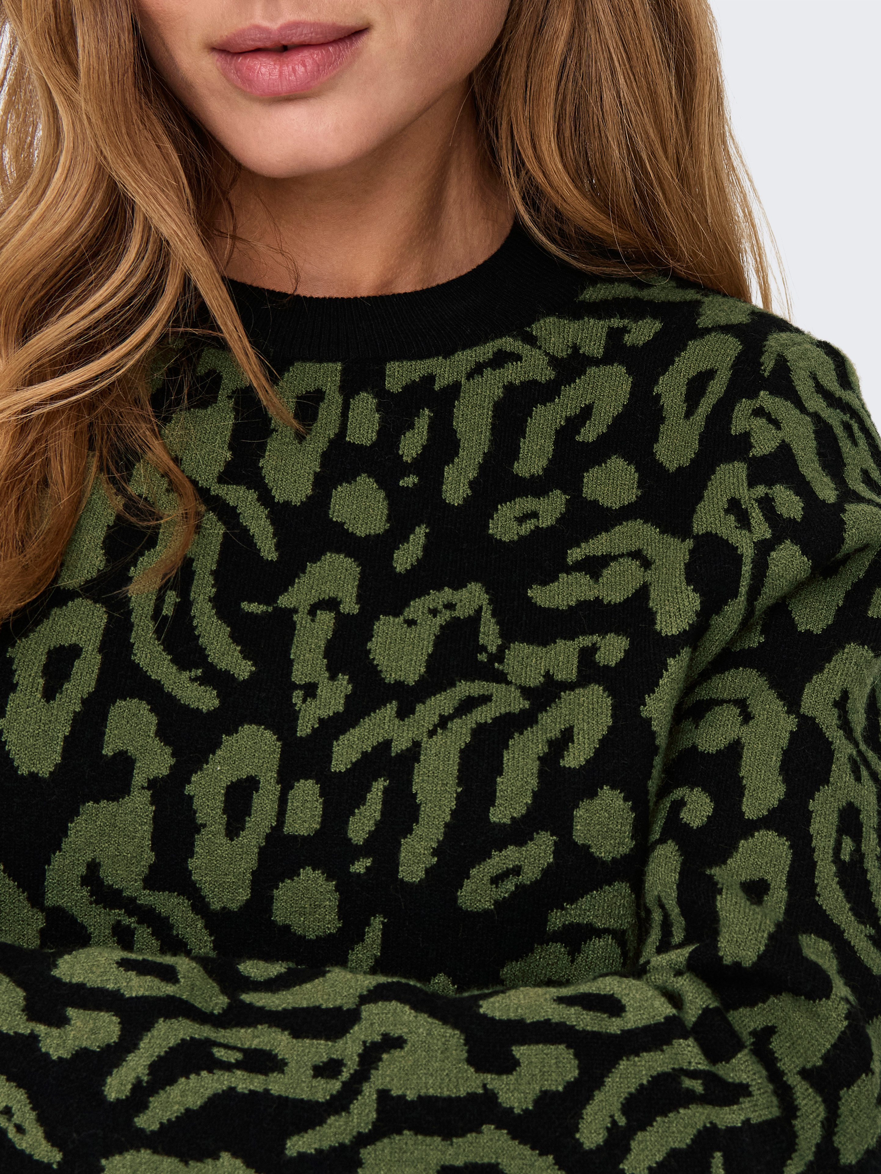 Only Gebreide jurk ONLJENNI LS ANIMAL DRESS EX KNT