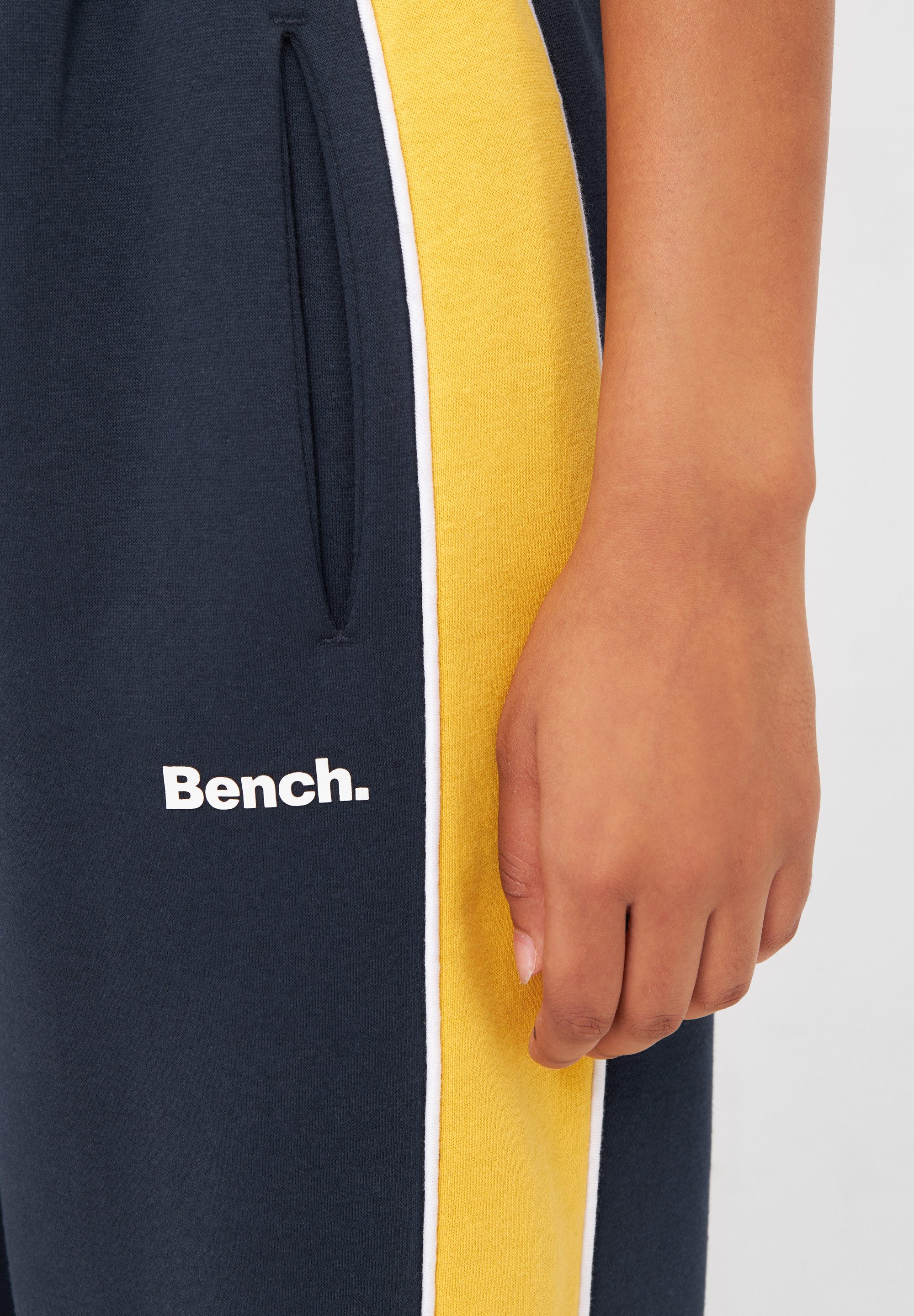 Bench. Sweatbroek ELLINE