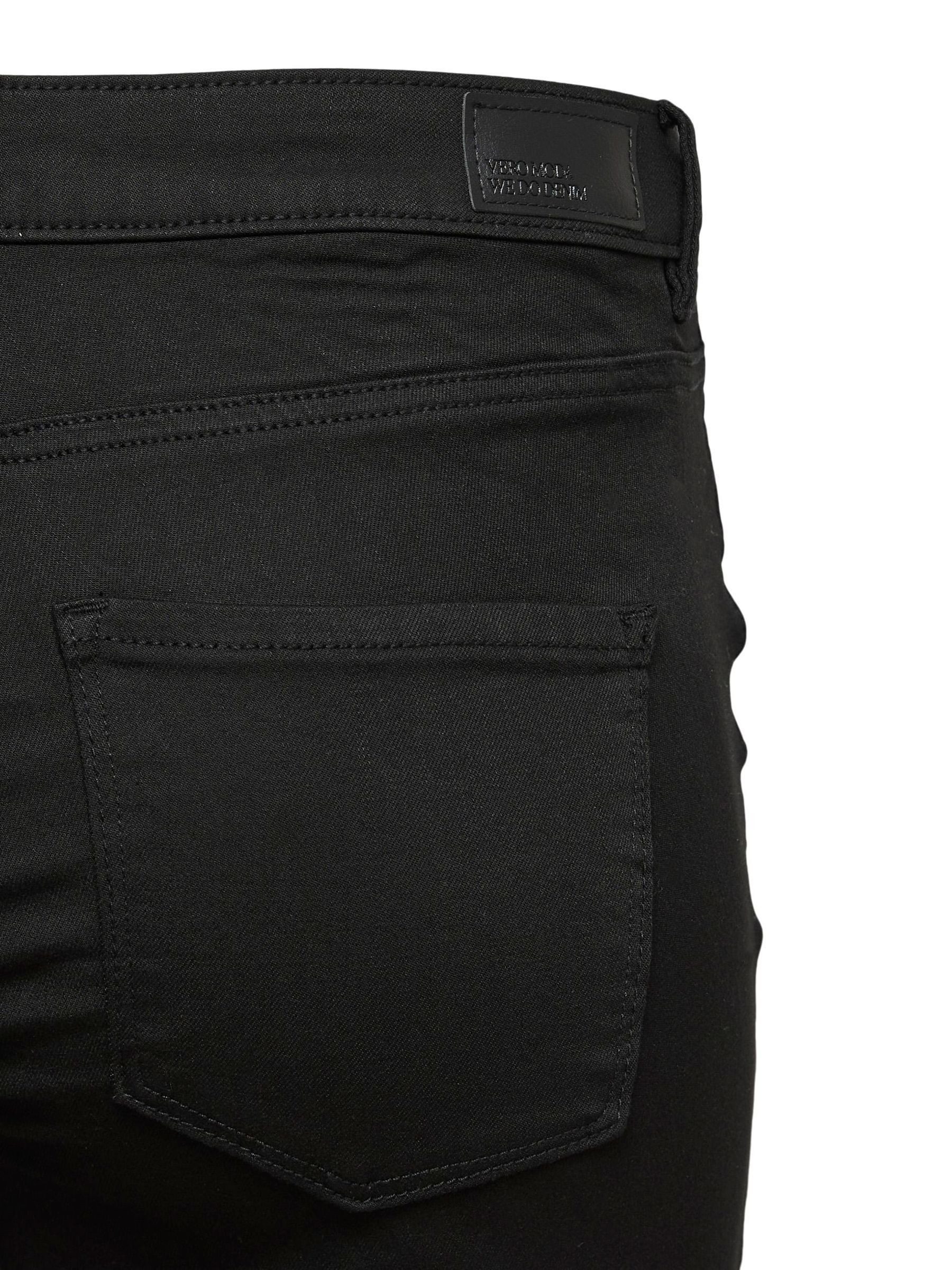 Vero Moda Curve Straight jeans VMCFLASH MR STRAIGHT J LI140 GA CUR NOOS