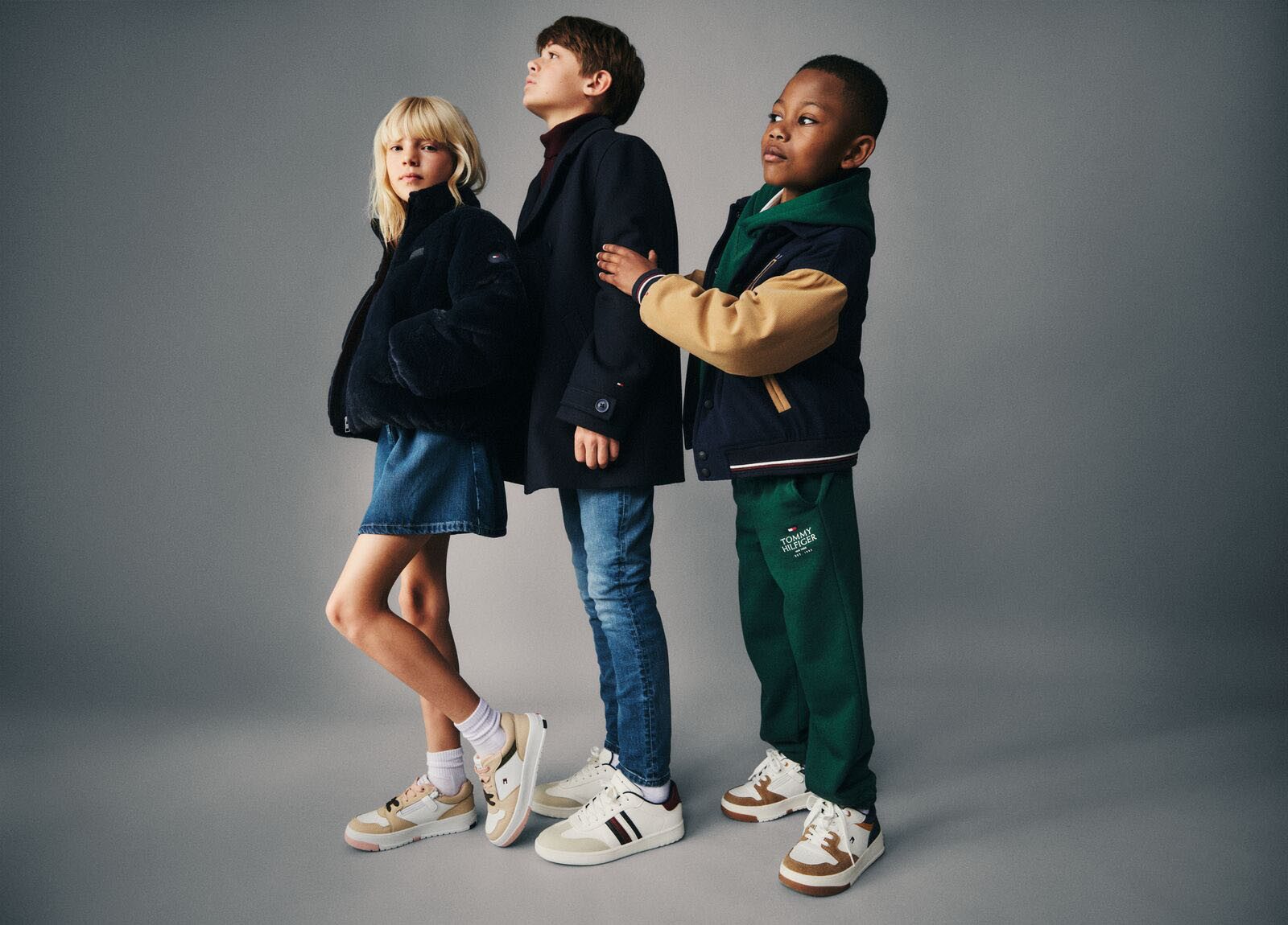 Tommy Hilfiger Sneakers Vrijetijdsschoen, lage schoen, veterschoen in trendy retro look