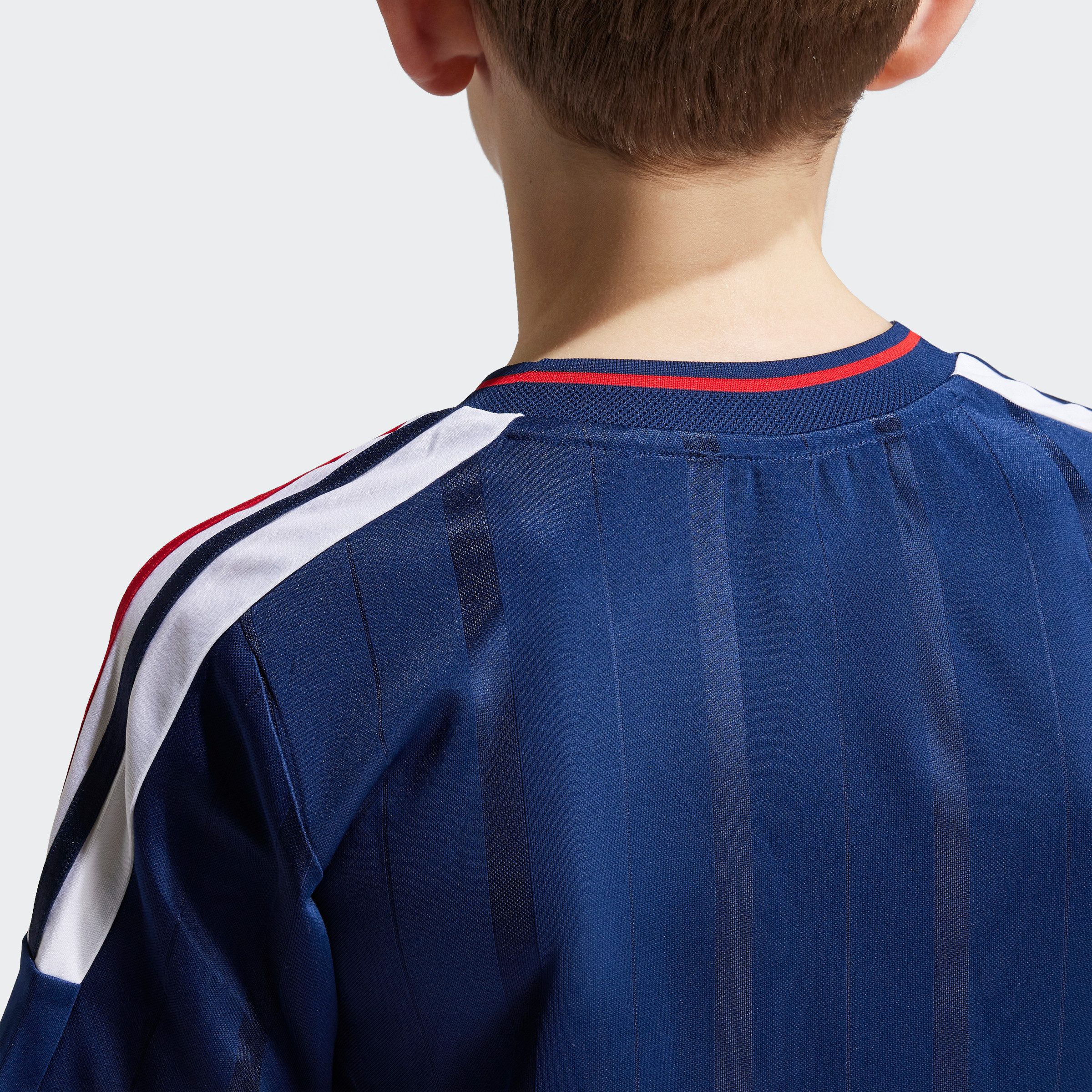 adidas Sportswear T-shirt J NP TEE