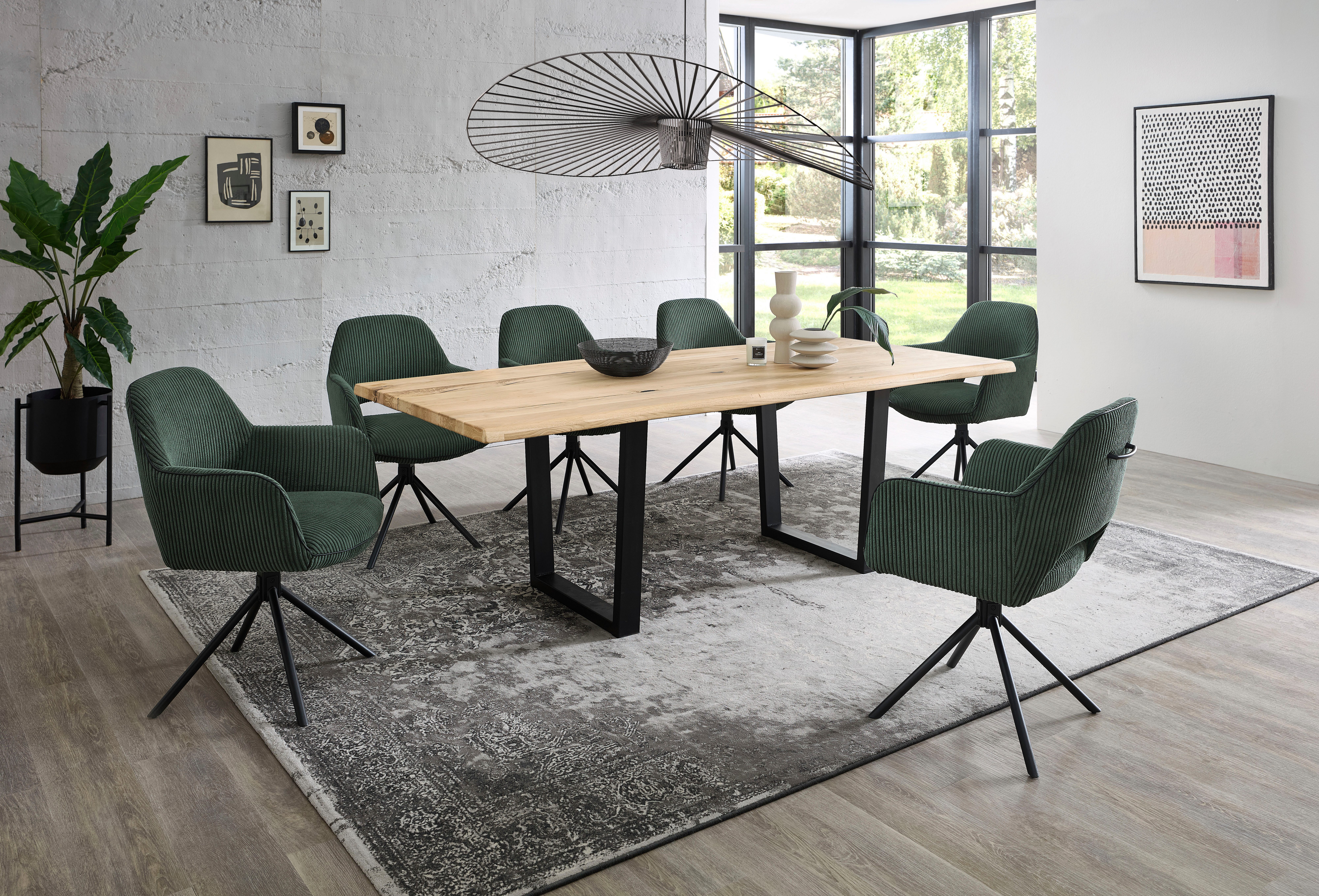 Stolkom Eettafel Benny Eik massief hout, tafel met boomrand