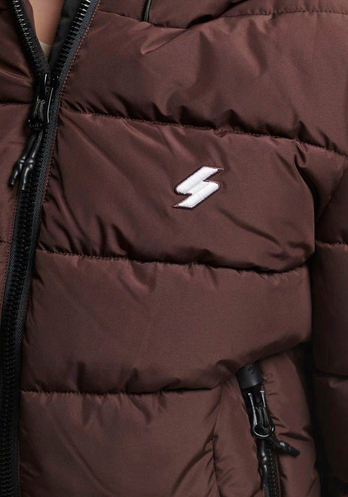Superdry Gewatteerde jas HOODED SPIRIT SPORTS PUFFER van waterafstotend materiaal