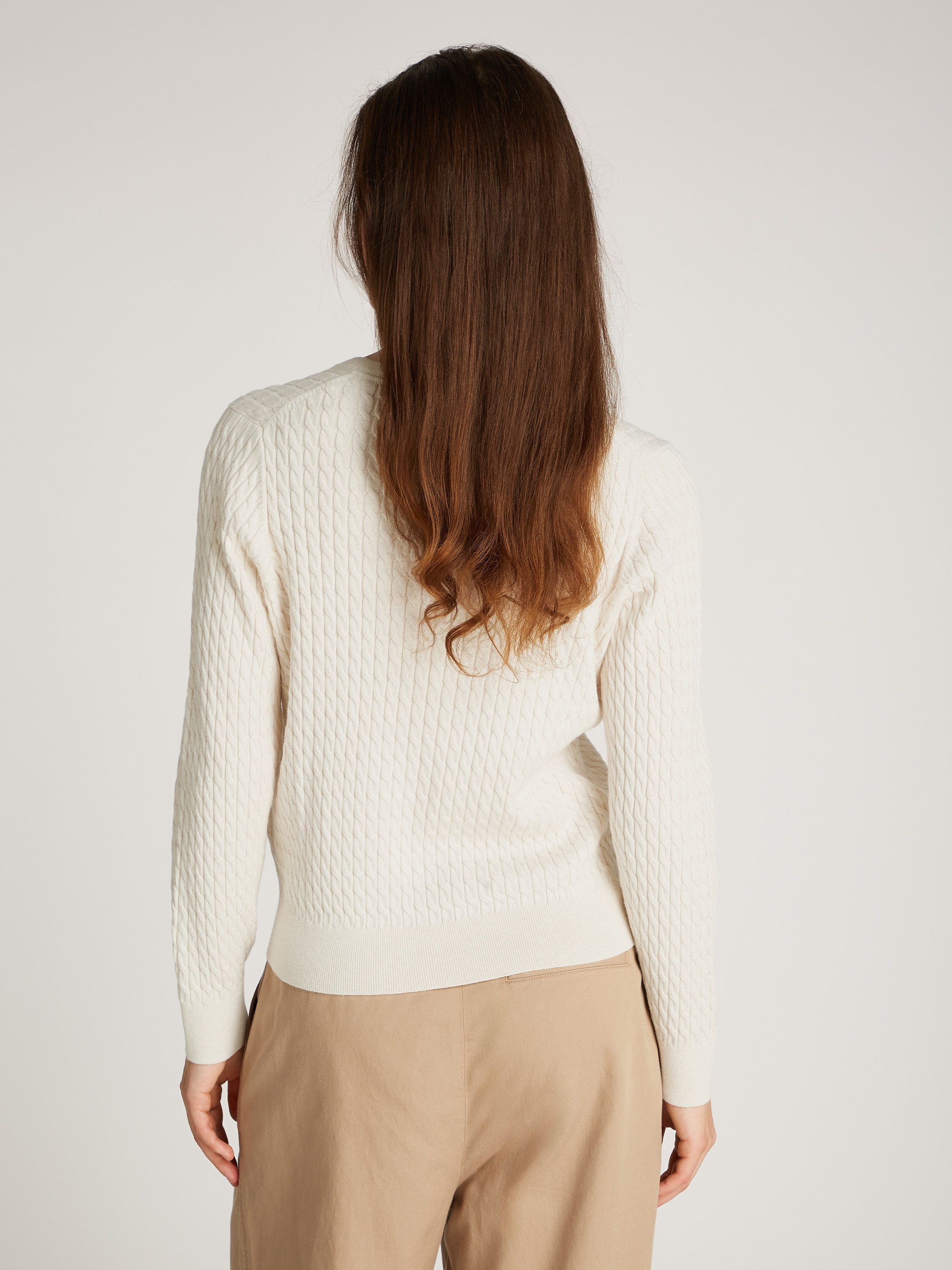 Tommy Hilfiger Trui met V-hals CO CABLE V-NK LS SWT met kabelpatroon, logo-borduursel