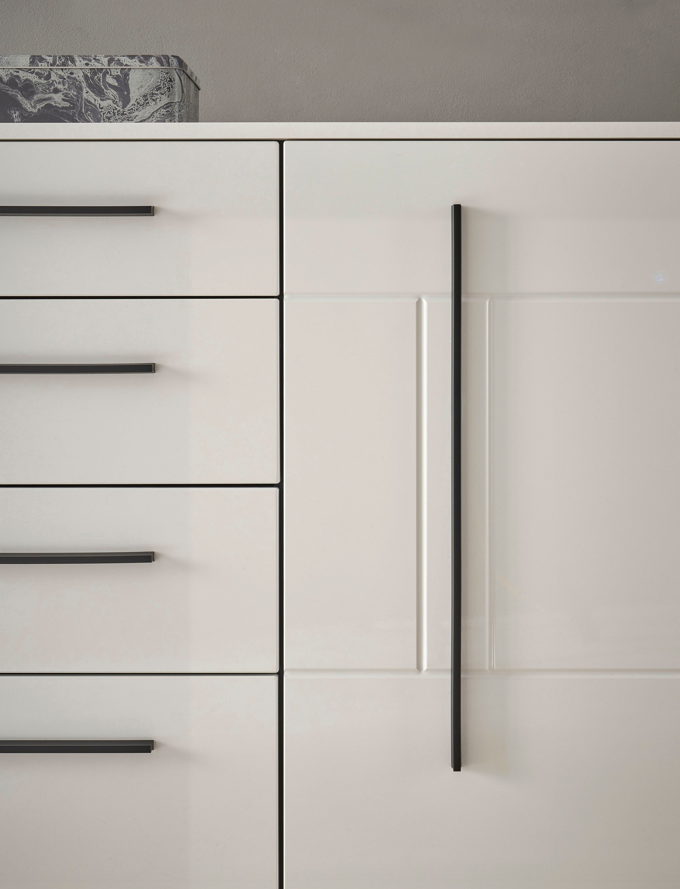 INOSIGN Dressoir Cantara, moderne kast, commode in Eiken Evoke of wit zwarte stanggreep, voldoende opbergruimte, veelzijdig inzetbaar