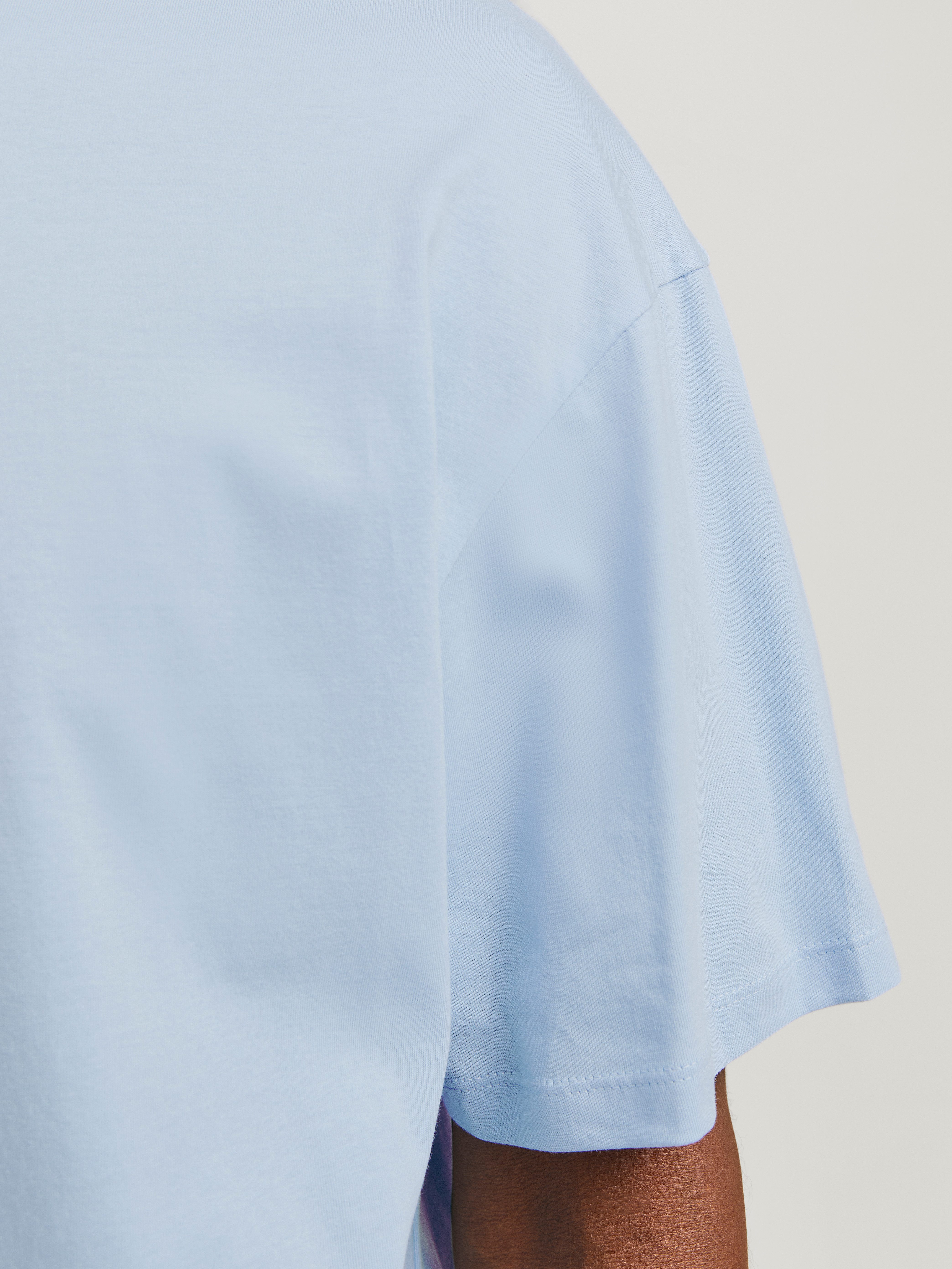 Jack & Jones Oversized shirt JJEBRADLEY TEE SS O-NECK NOOS