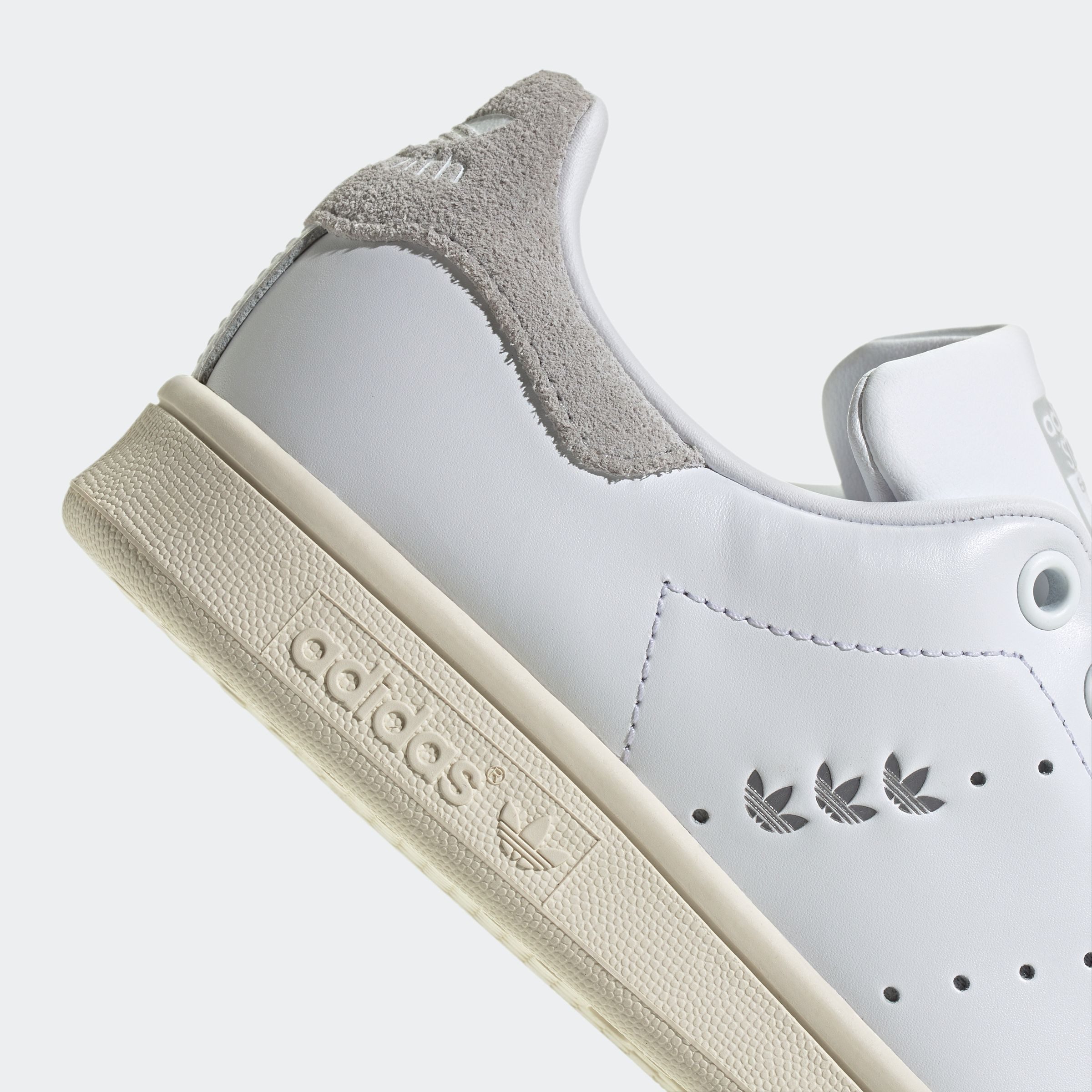 adidas Originals Sneakers