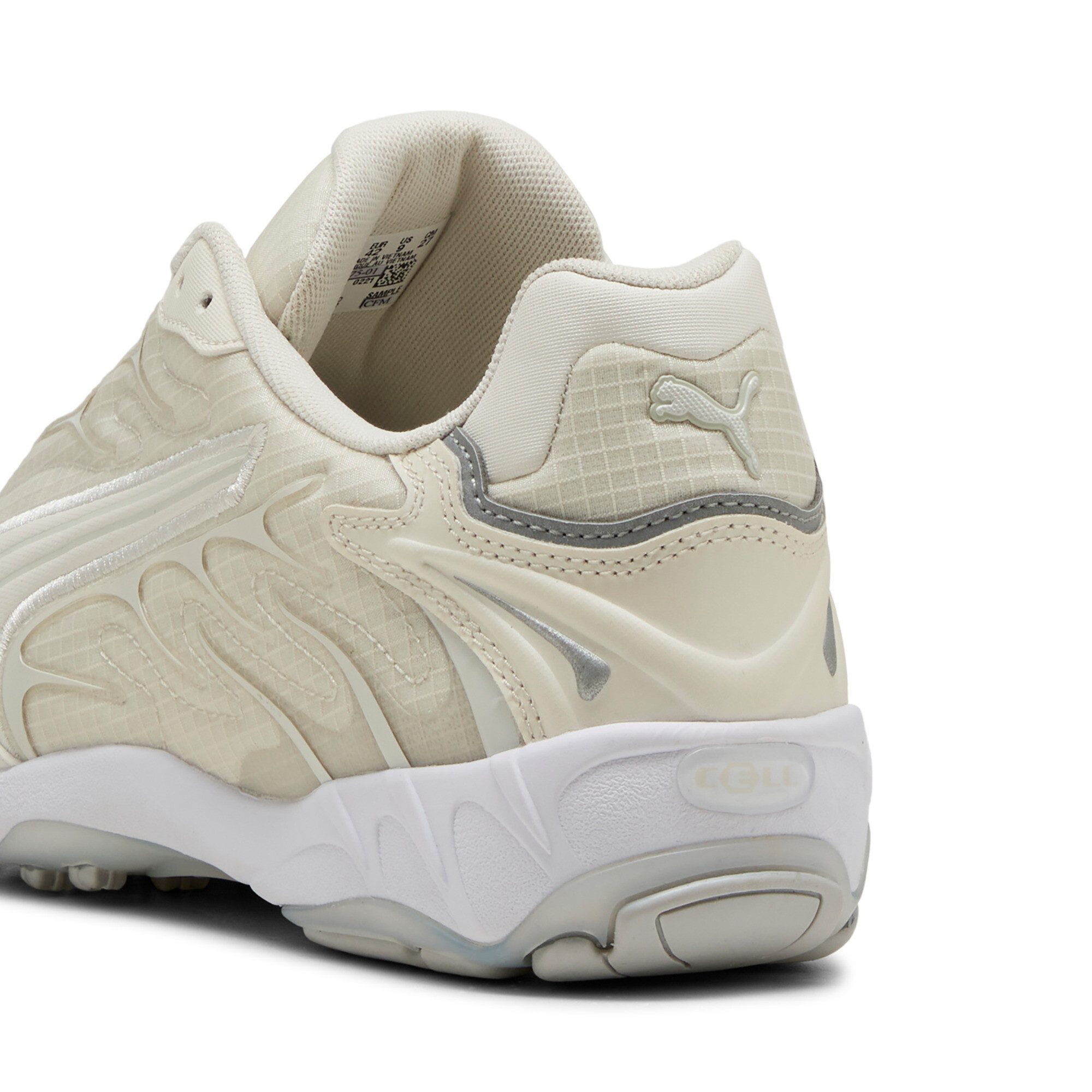 PUMA Sneakers