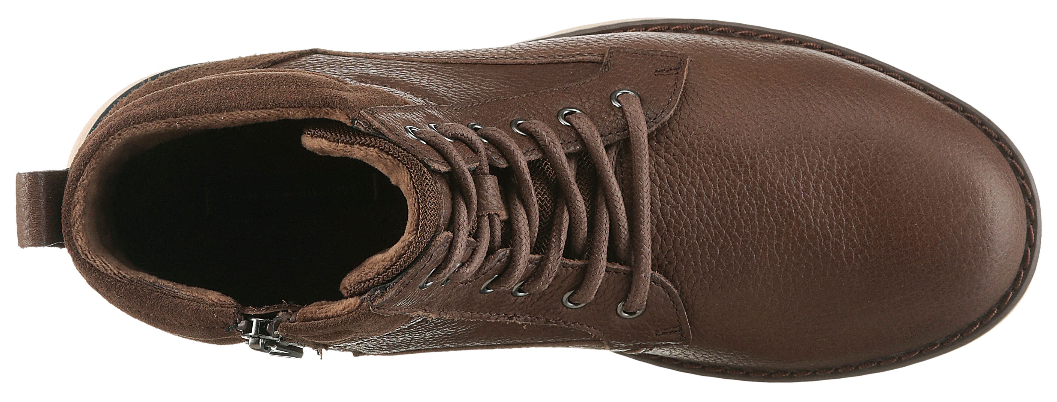 Tommy Hilfiger Veterschoenen CORPORATE W LTH LACE BOOT , veterenkellaars met siernaden en aantreklus