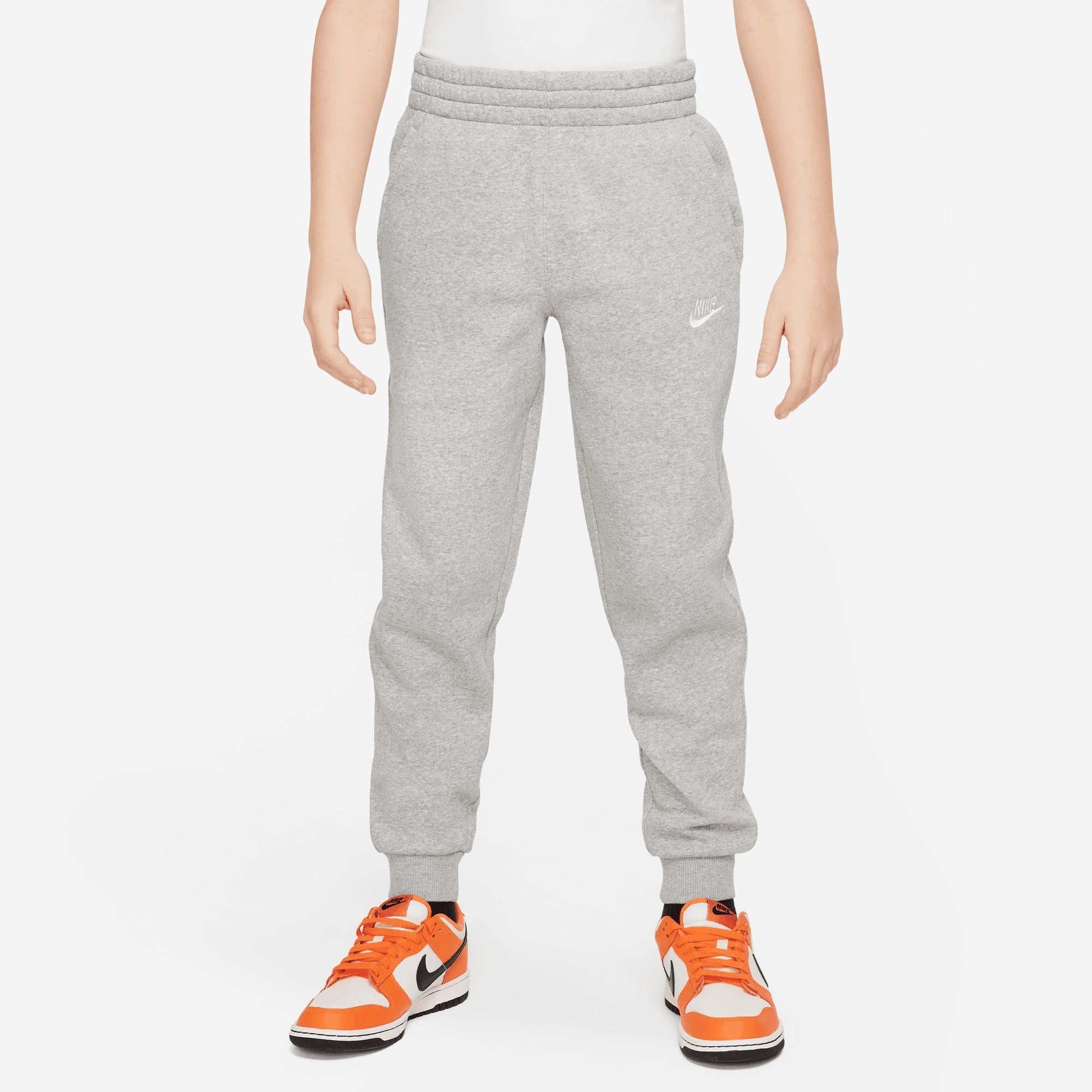 Nike Sportswear Joggingbroek CLUB FLEECE BIG KIDS' JOGGER PANTS meisjes broeken maat XS (122) grijs