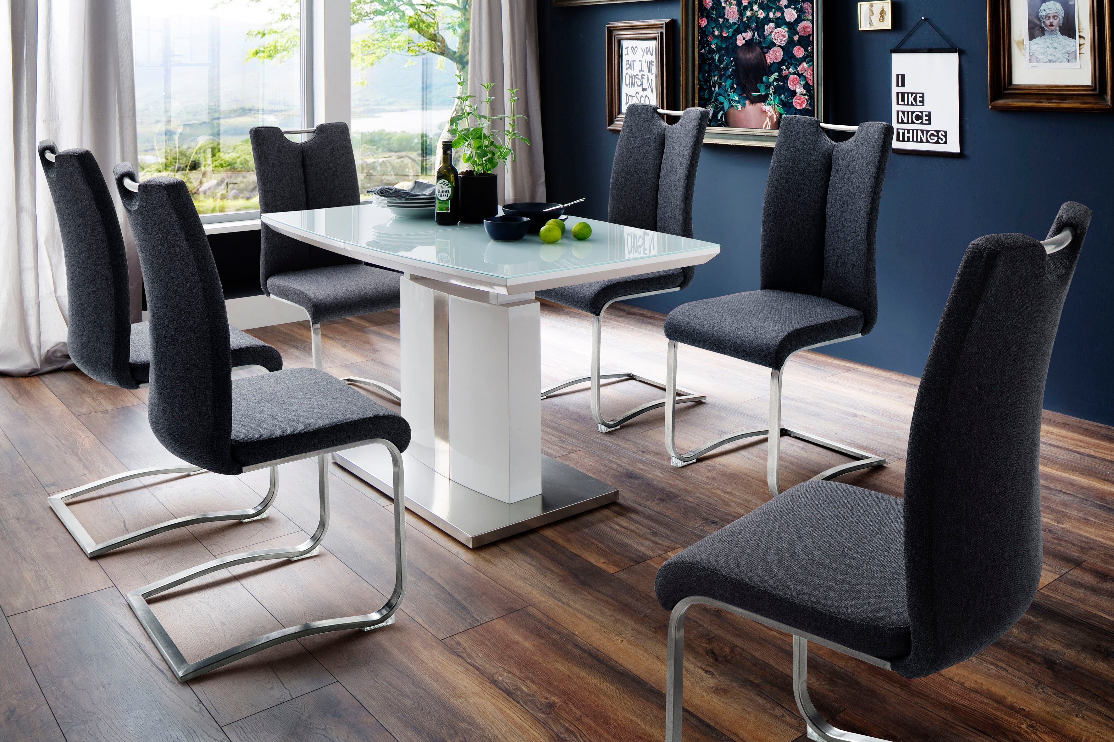 MCA furniture Eettafel Najuma, TOPSELLER! Bootvorm wit met synchroon uittreksysteem, veiligheidsglas