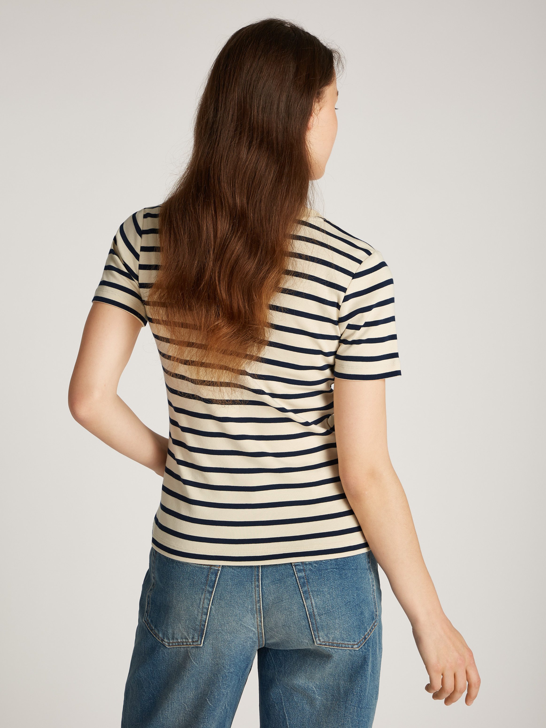 Tommy Hilfiger T-shirt SLIM CODY V-NK SS met geborduurd logo