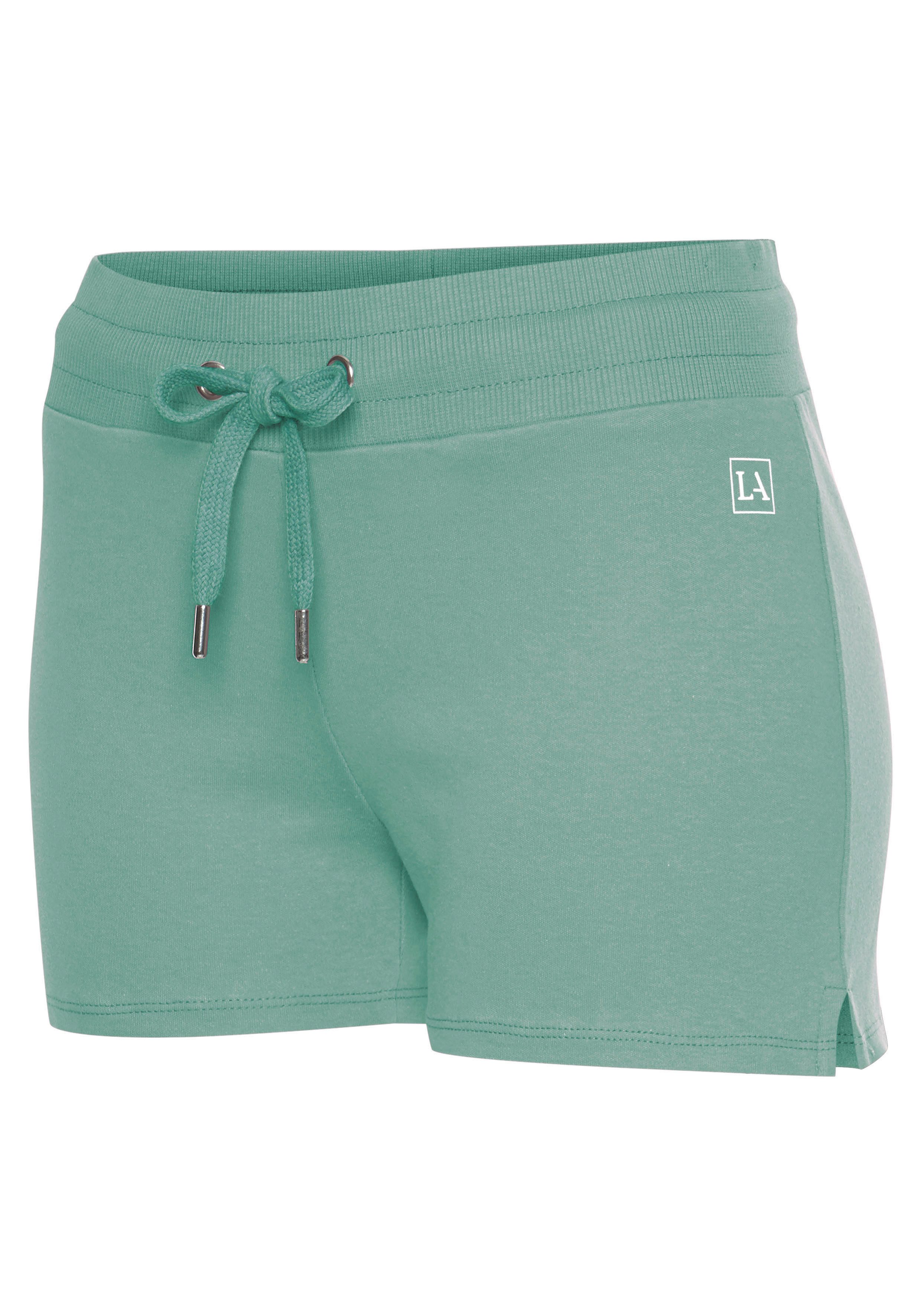 active by Lascana Short met zijsplitjes