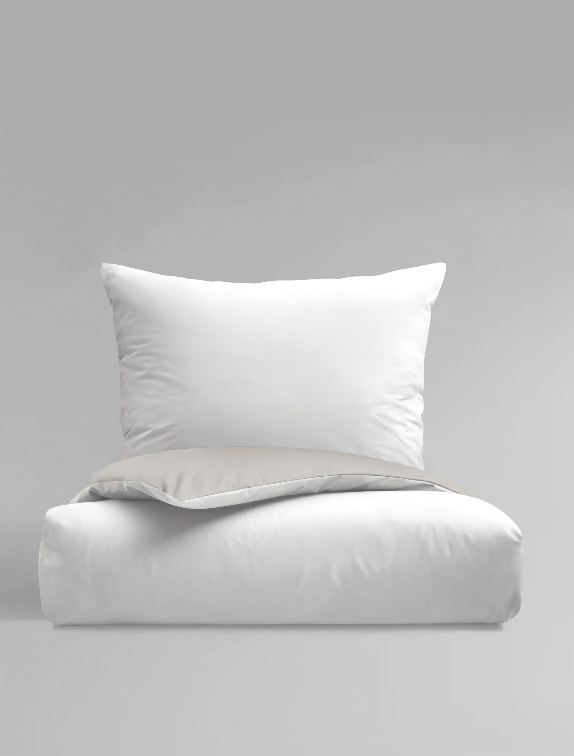 BIERBAUM Tweezijdig te gebruiken overtrekset Modern uni in mt. 135x200 of 155x220 cm Modern unidesign: Eenvoudig, elegante uitstraling voor elke slaapkamer