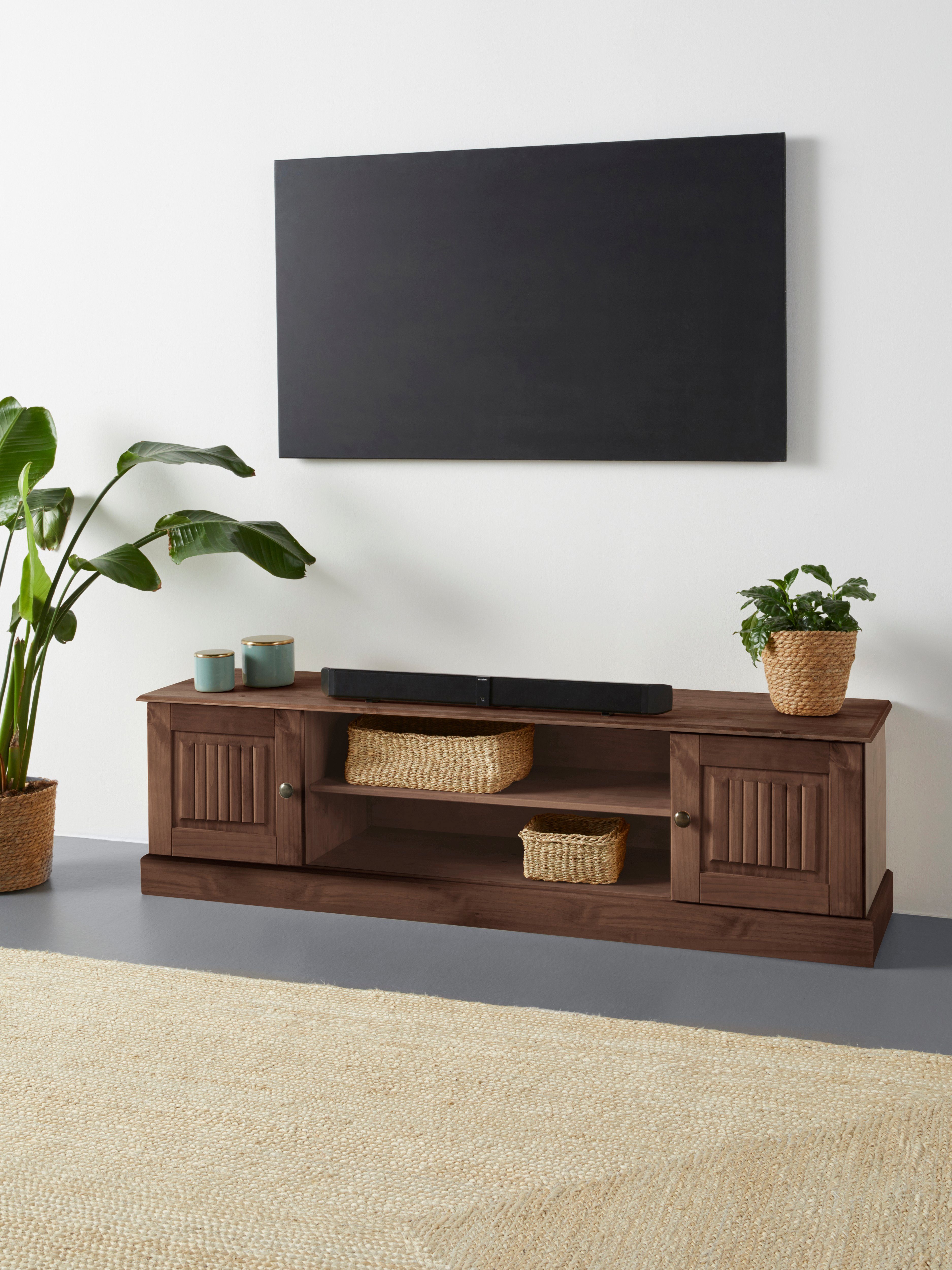 Home affaire Tv-meubel Liotta met kabeldoorgang en 1 losse plank, massief grenen