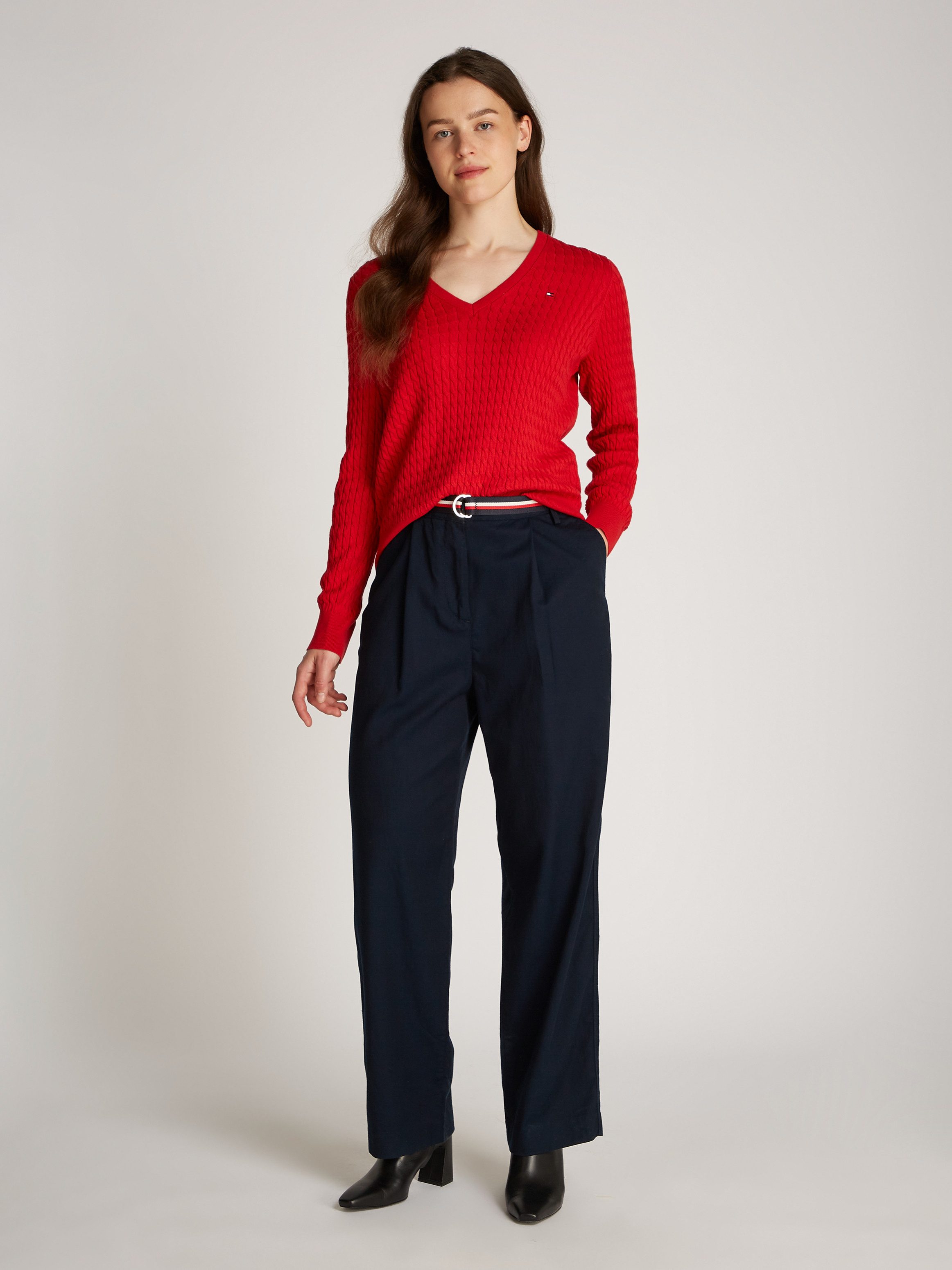 Tommy Hilfiger Trui met V-hals CO CABLE V-NK LS SWT met kabelpatroon, logo-borduursel