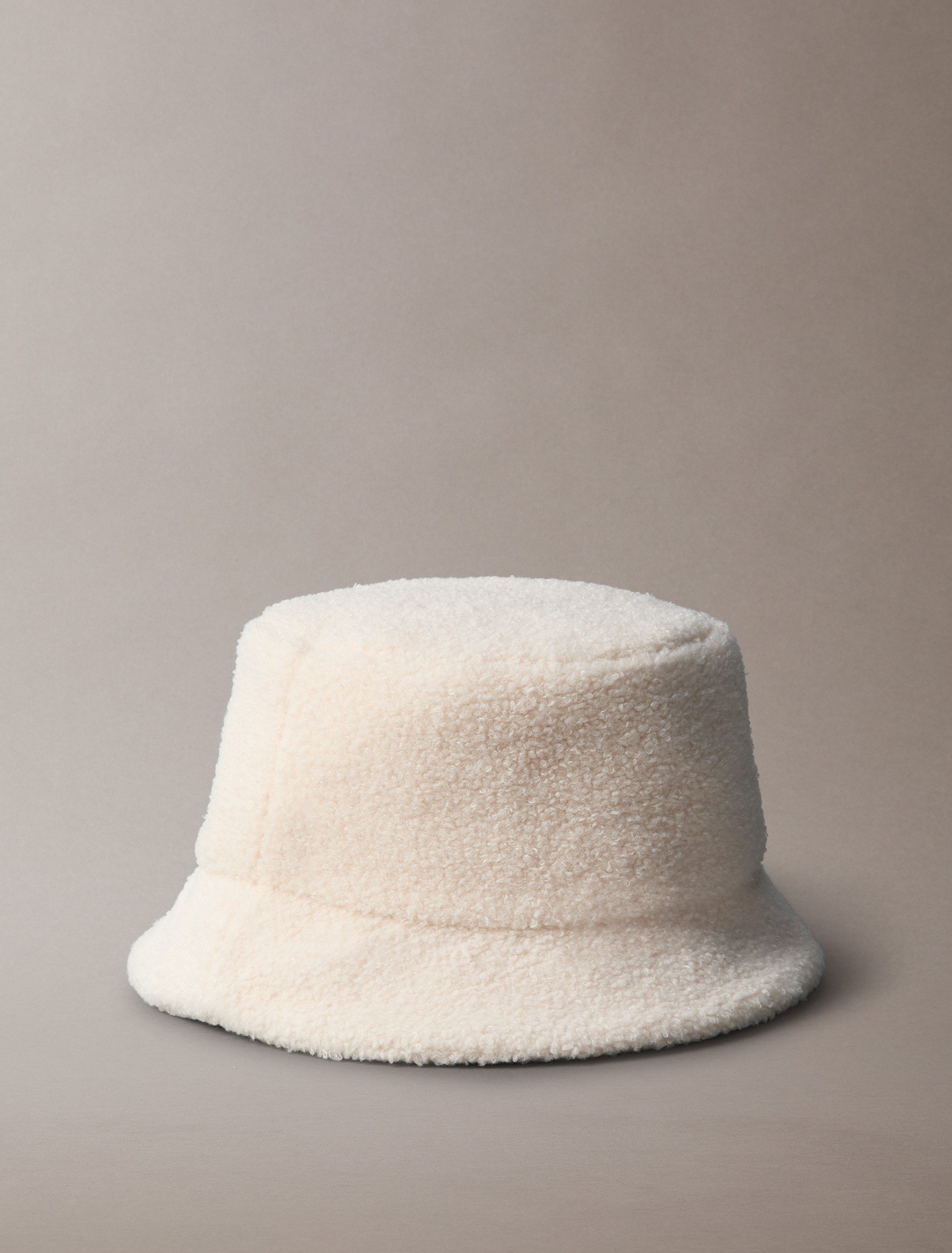 Calvin Klein Vissershoed BOUCLE w PATCH BUCKET