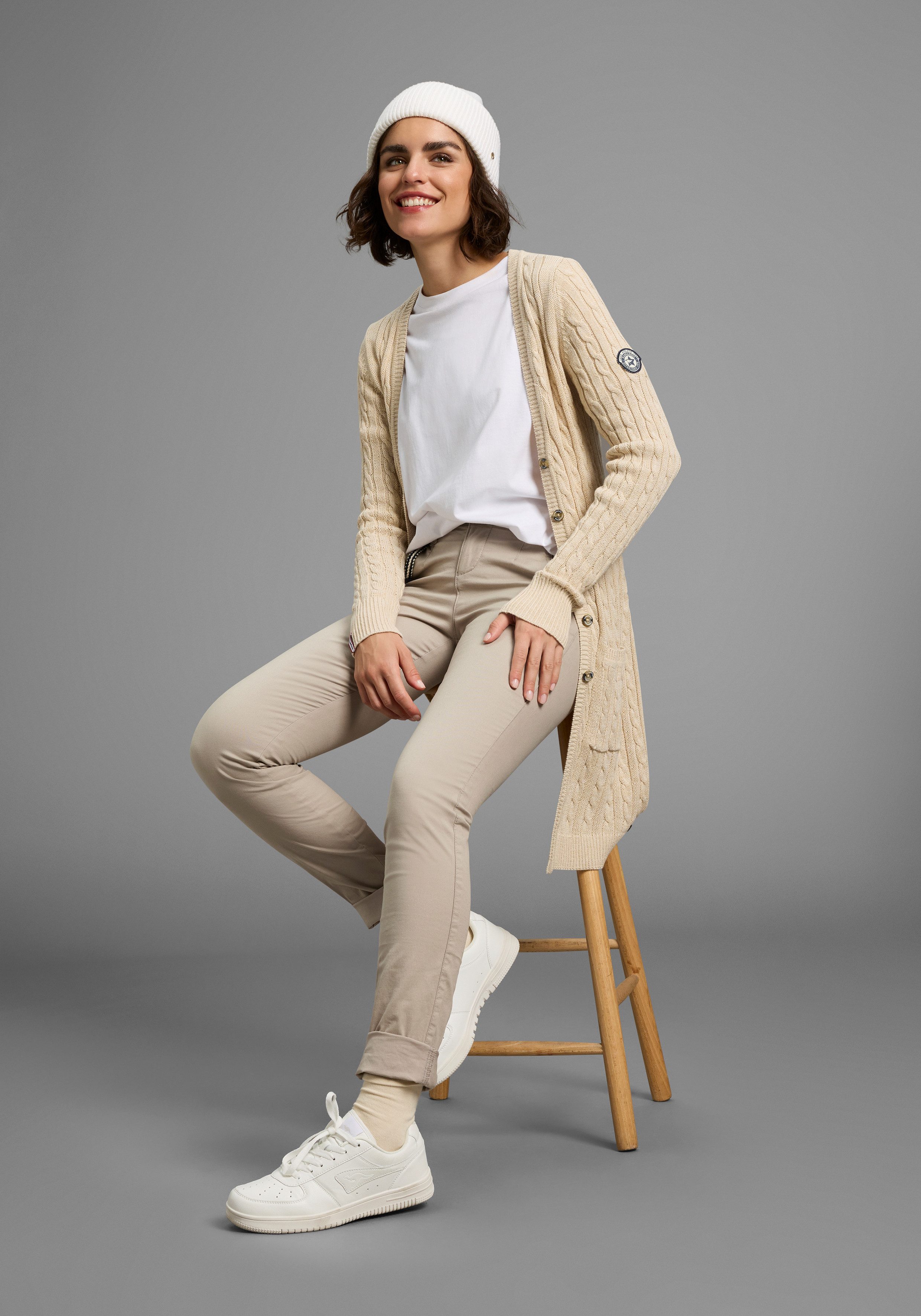 KangaROOS Lang vest met trendy kabelpatroon en zakken