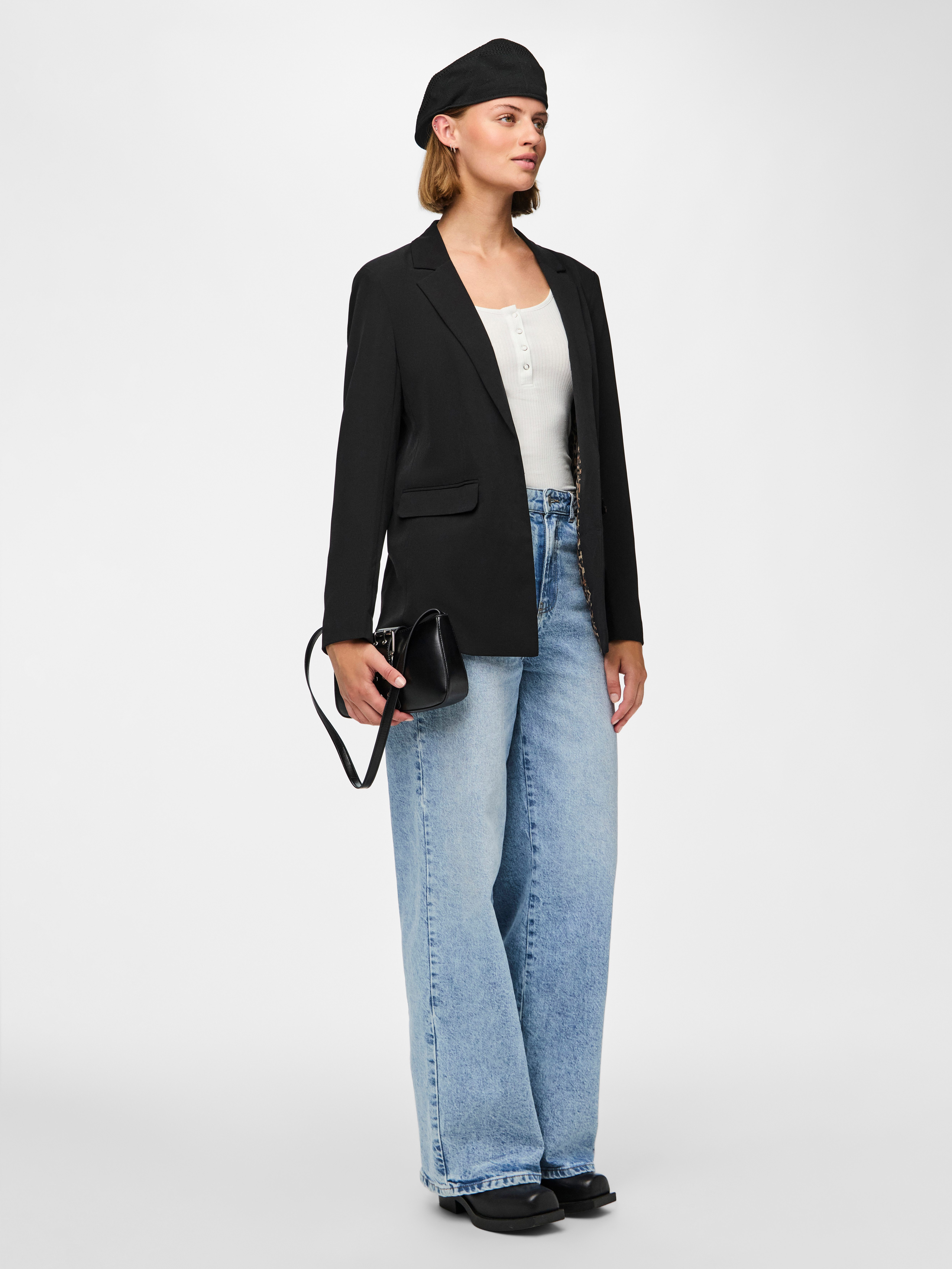 pieces Lange blazer PCBOZZY LS DETAIL BLAZER NOOS BC