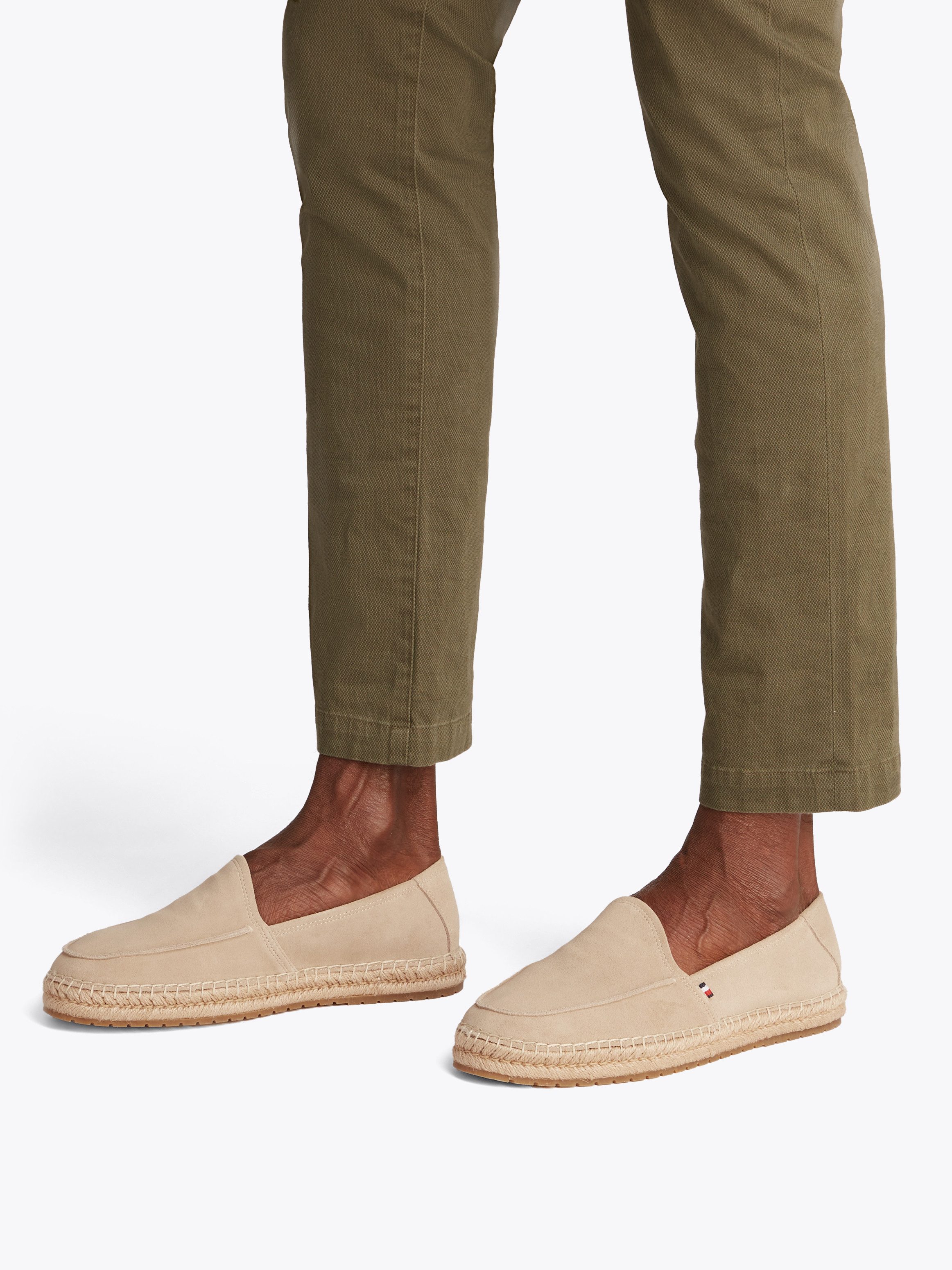 Tommy Hilfiger Espadrilles HILFIGER FLEX ESPA SUEDE LOAFER , zomerschoen, instapschoen, slippers met bamboe-bekleding op de plateau