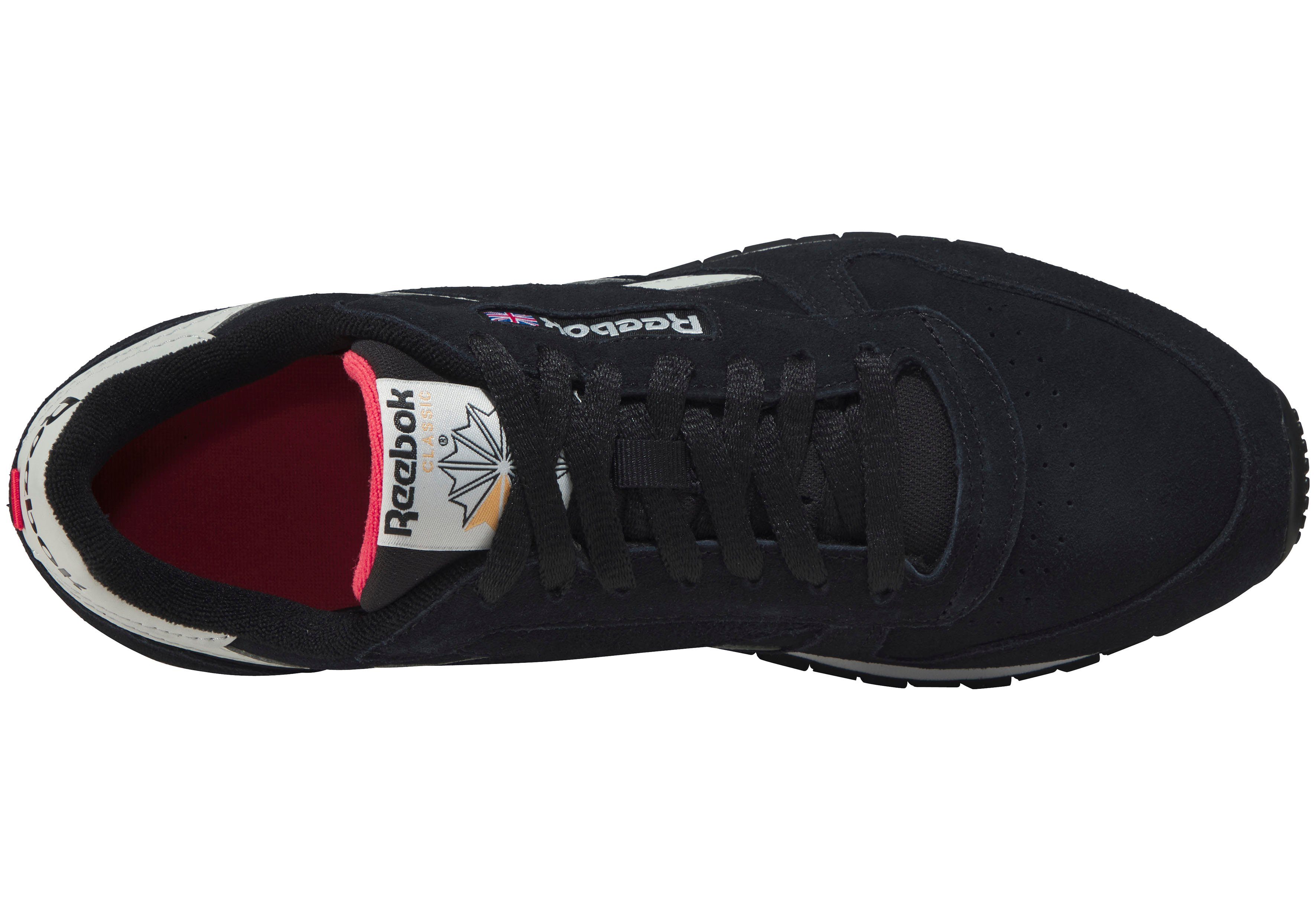 Reebok Classic Sneakers