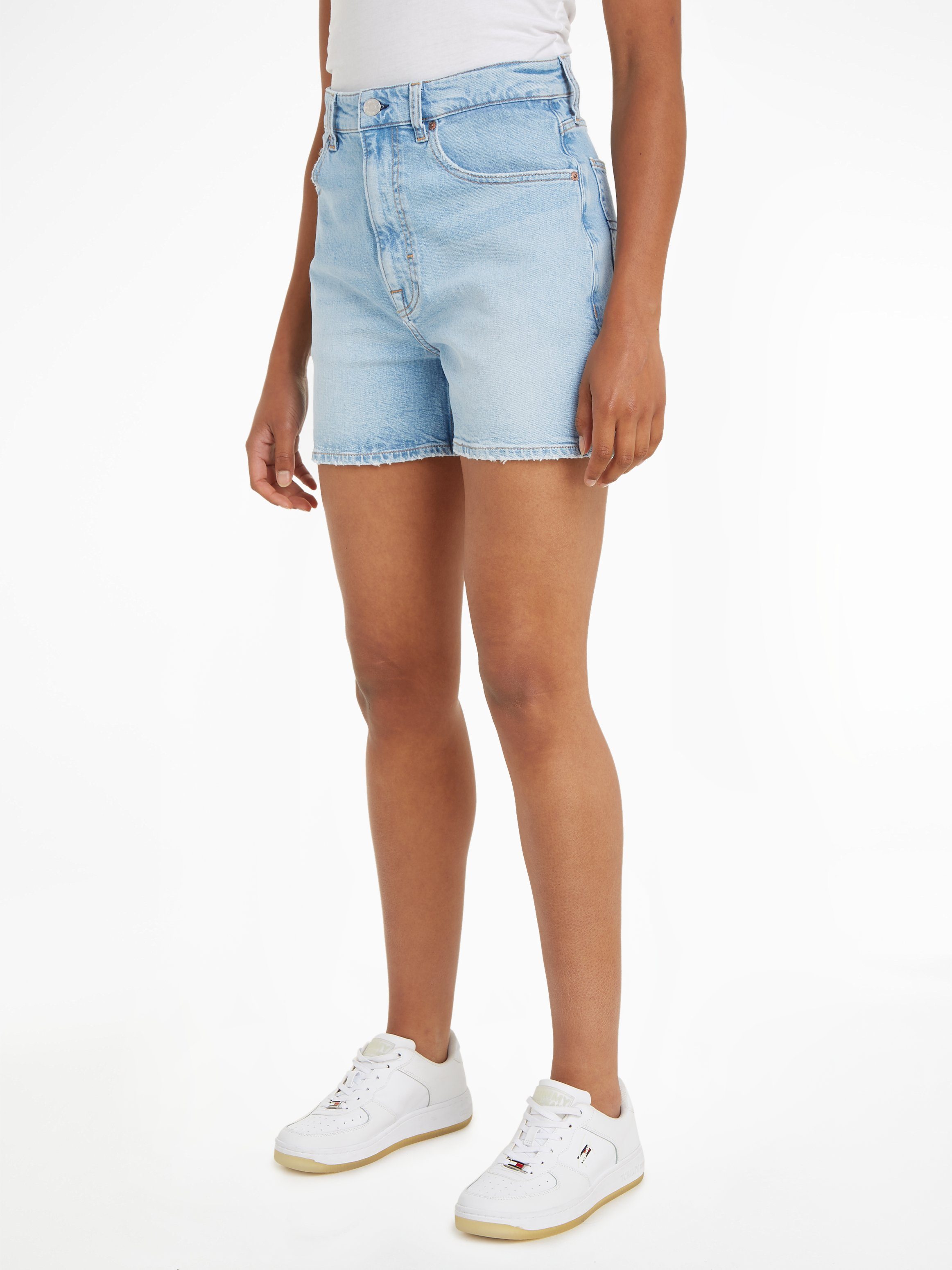 TOMMY JEANS Short MOM UH SHORT BH0113 met -logobadge & merklogo