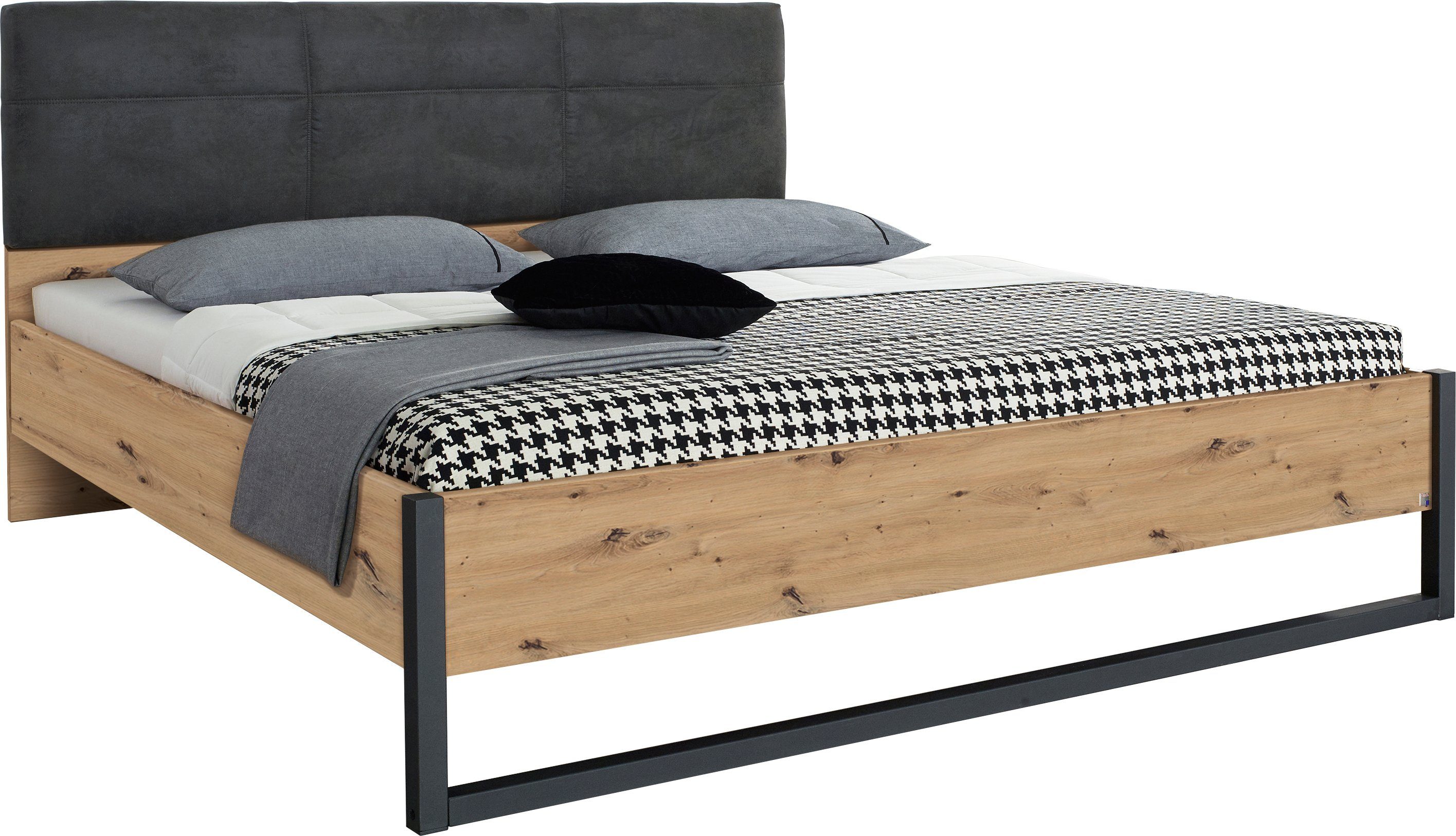rauch Bed TAMPA in moderne industriële stijl, metalen bedslede