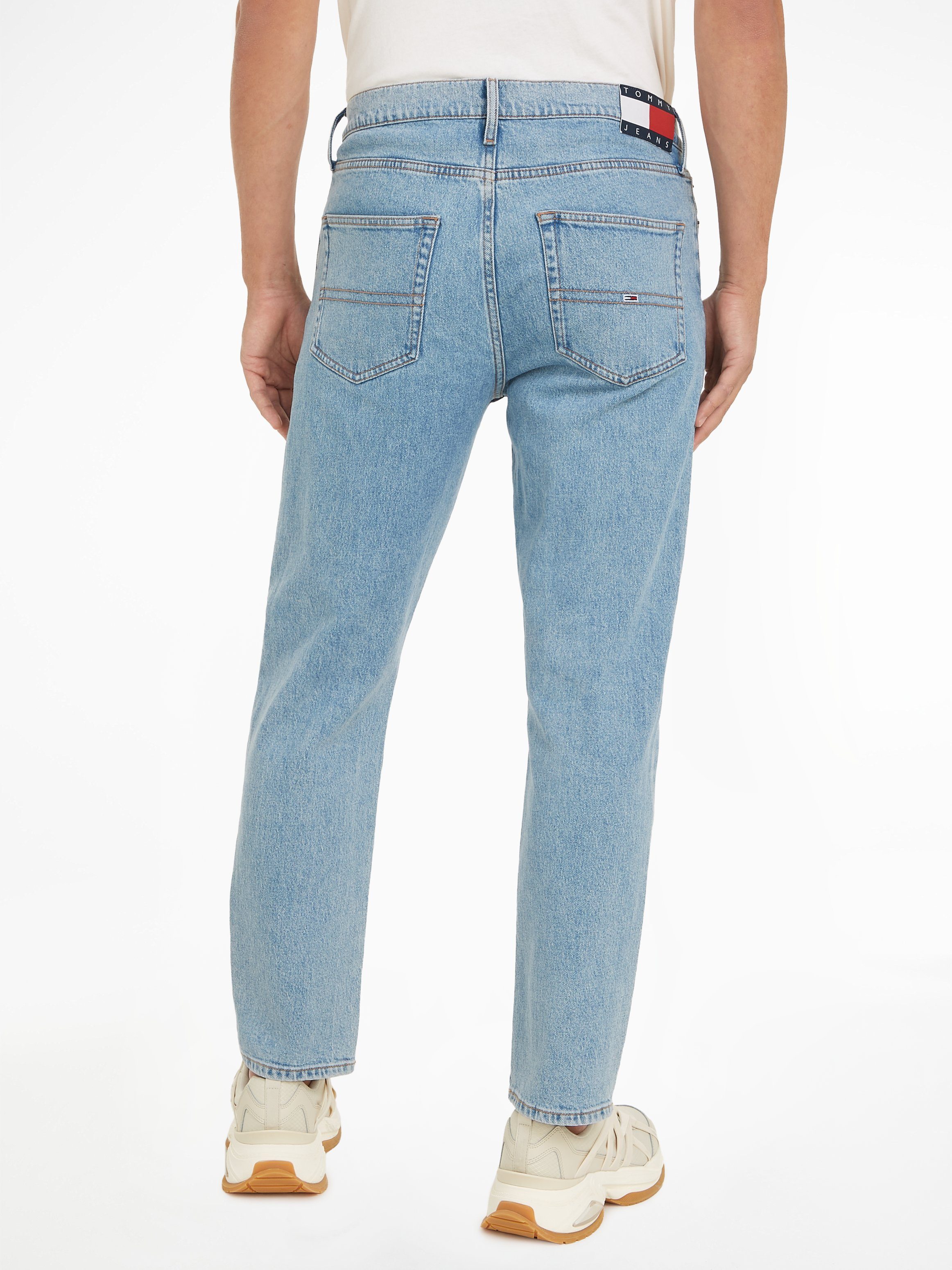 TOMMY JEANS Dad-jeans DAD JEAN RGLR in 5-pocketsstijl