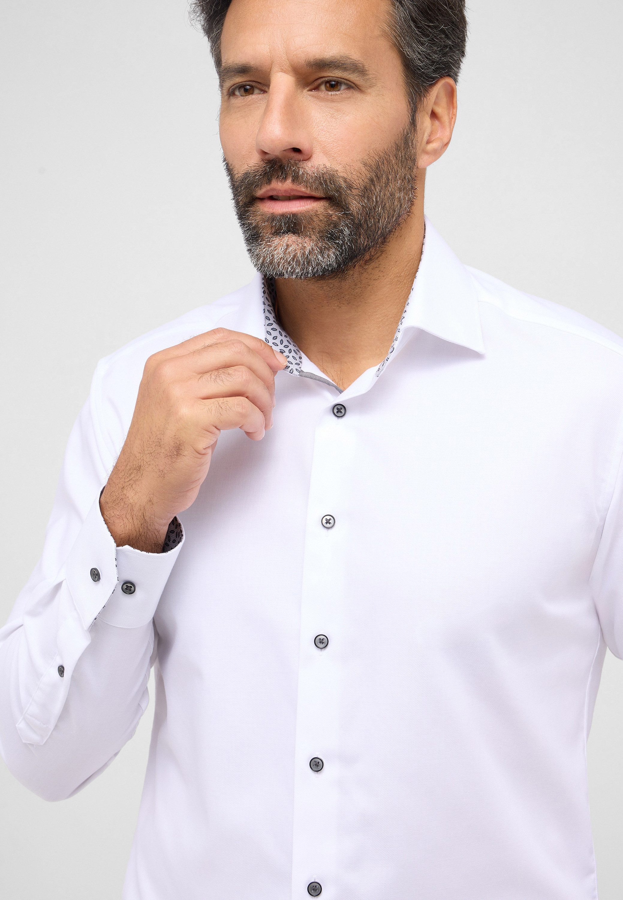 Eterna Overhemd met lange mouwen MODERN FIT NON IRON (strijkvrij)