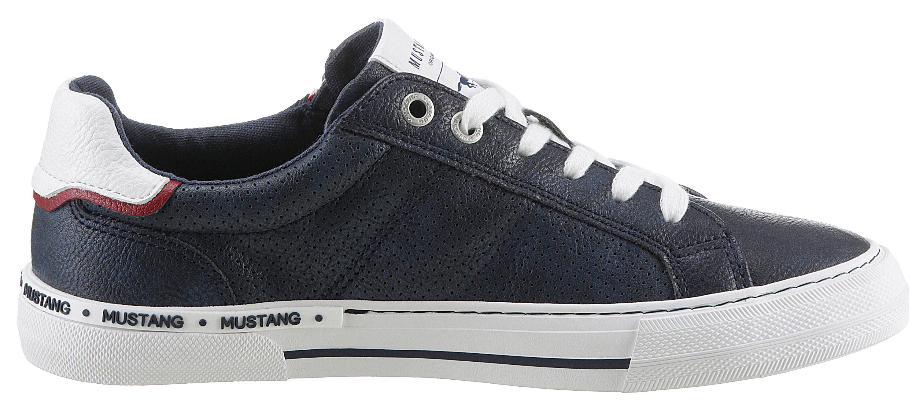 Mustang Shoes Sneakers zachte schachtvering, vrijetijdsschoen, lage schoen, veterschoen